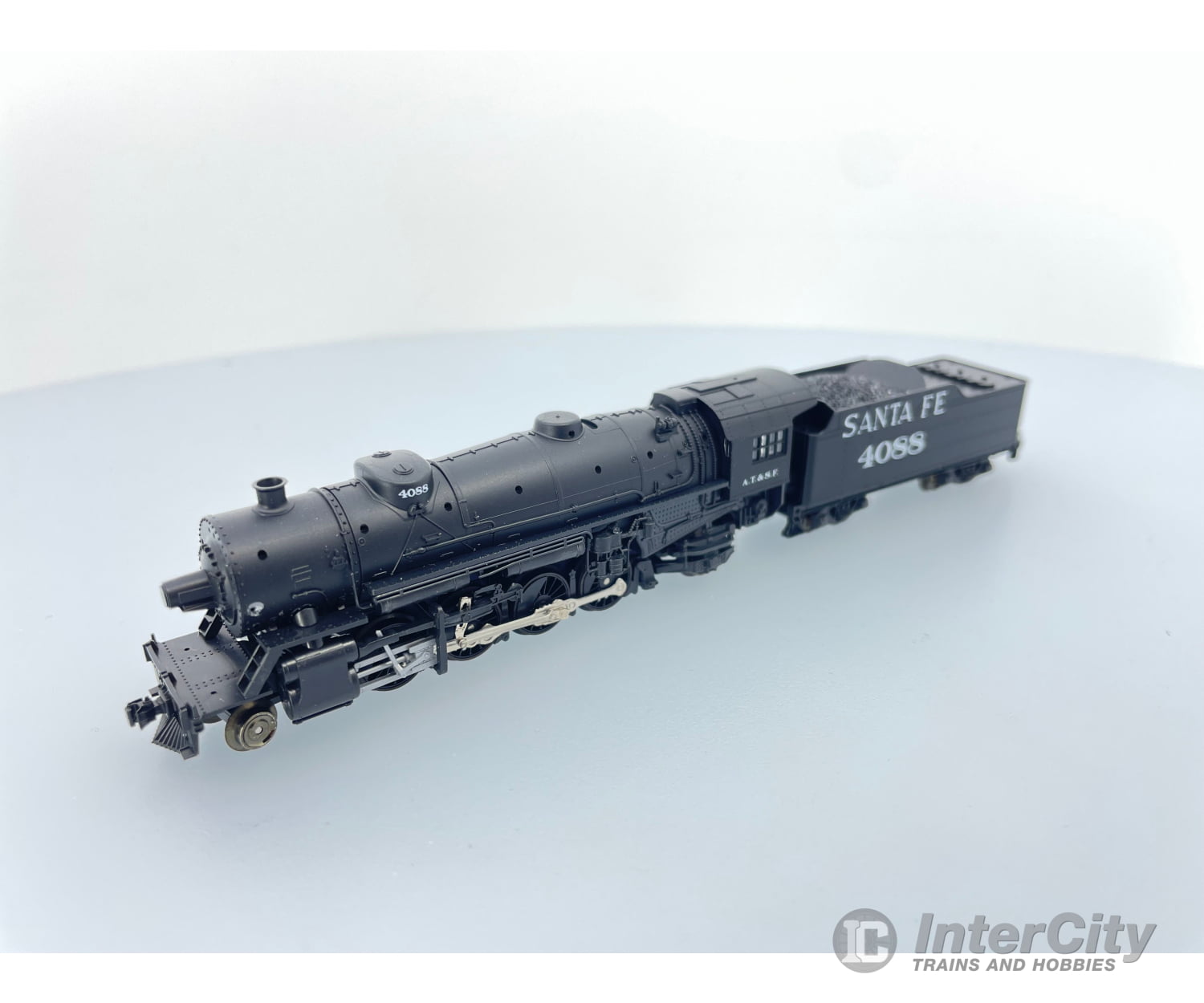 Kato 126-0102 N Heavy Mikado Usra 2-8-2 Atchison Topeka And Santa Fe (Atsf) 4088 Analog Dc