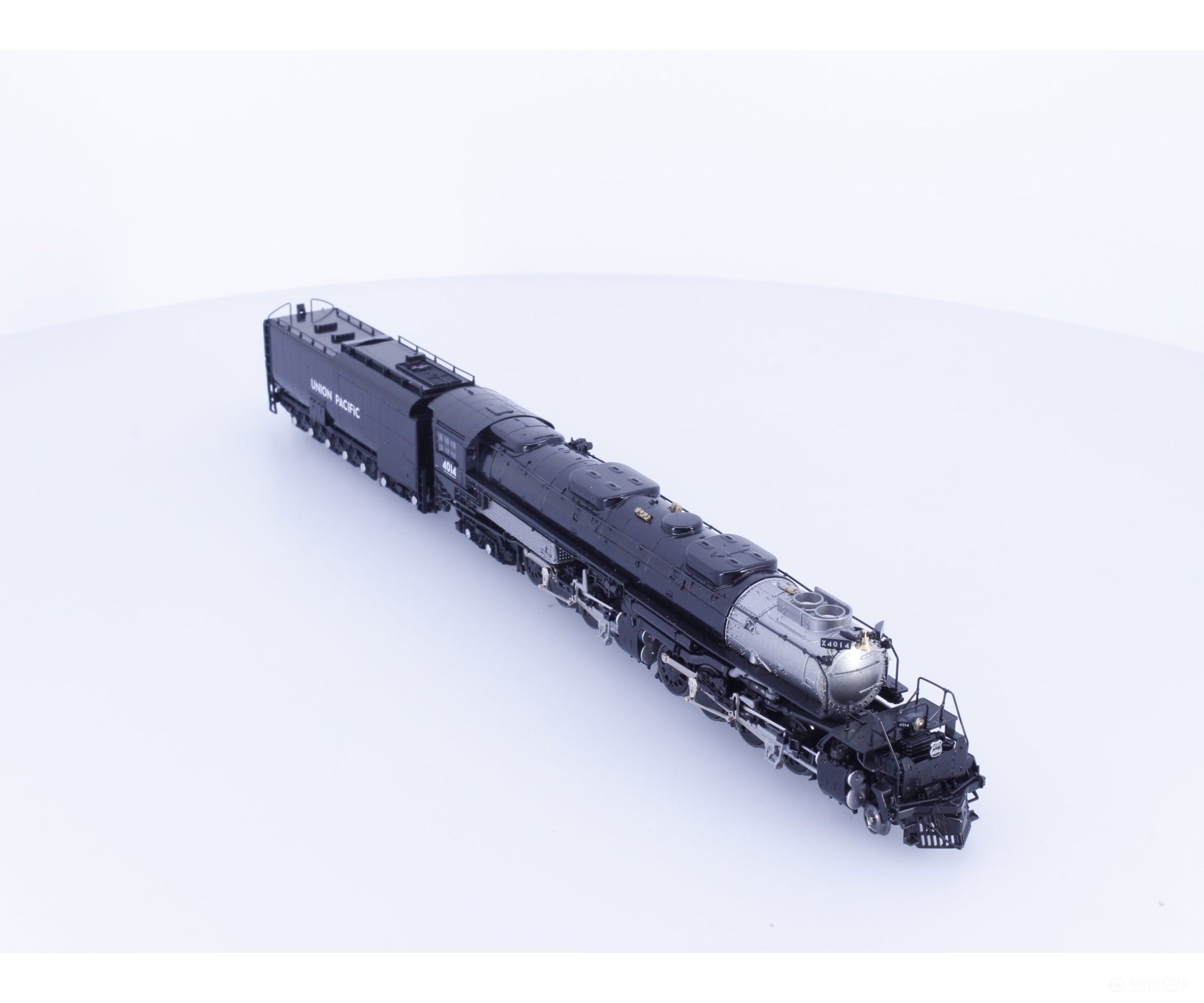 Kato 126-4014-S N 4-8-8-4 Big Boy Steam Locomotive Union Pacific (UP) 4014 DCC & Sound Locomotives