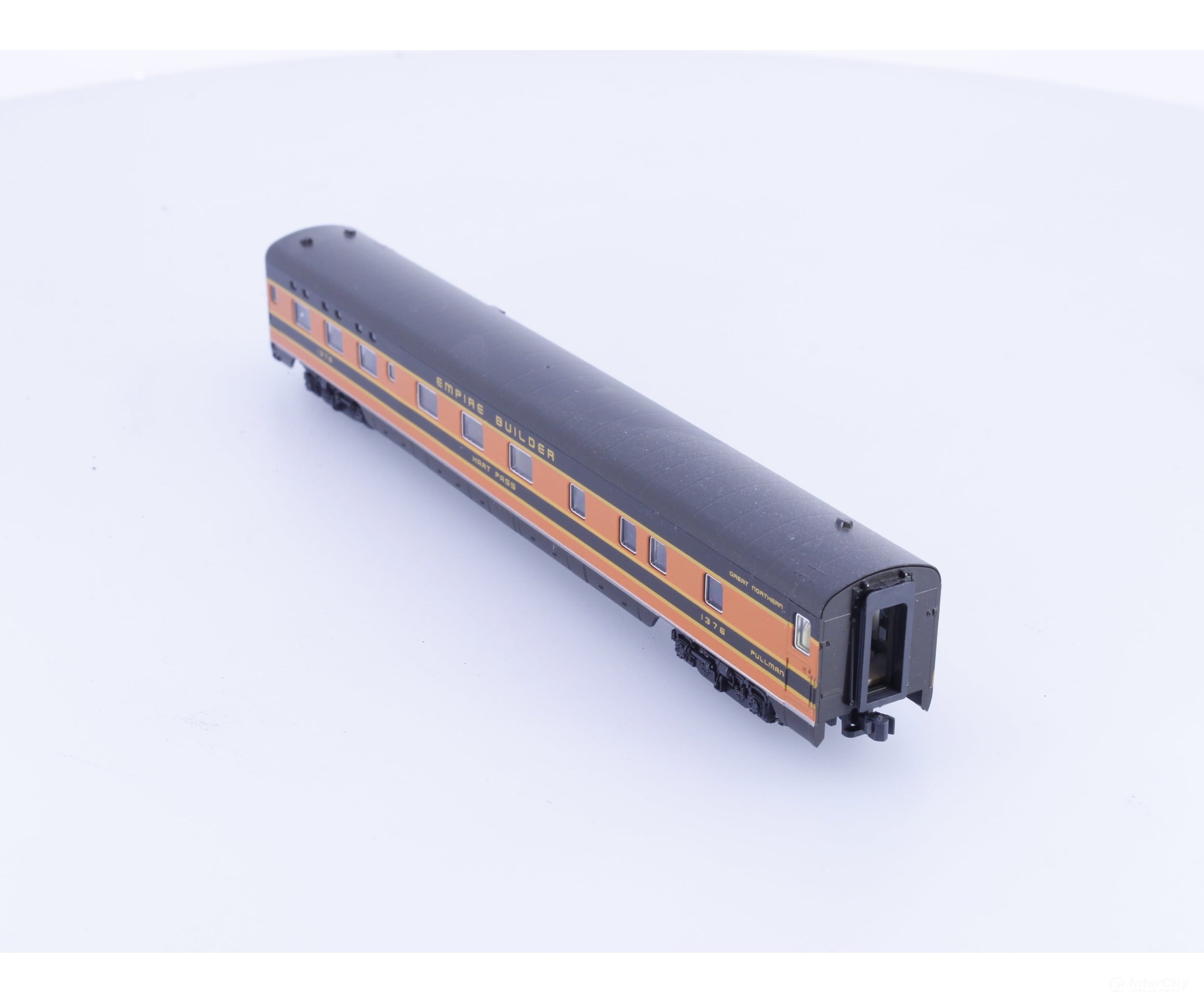 Kato 1376 N Empire Builder Pullman Coach Great Northern (GN) Hart Pass 1376 - Passenger Cars