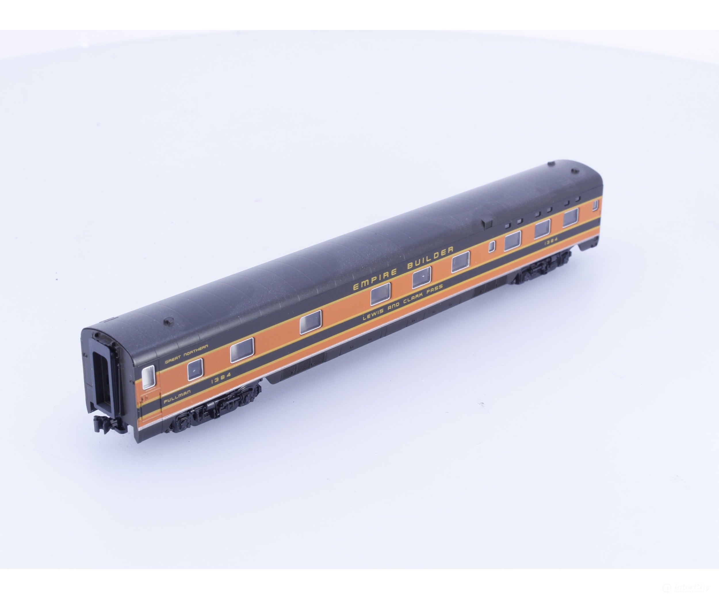Kato 1384 N Empire Builder Pullman Coach Great Northern (GN) Lewis and Clark Pass 1384 - Passenger Cars