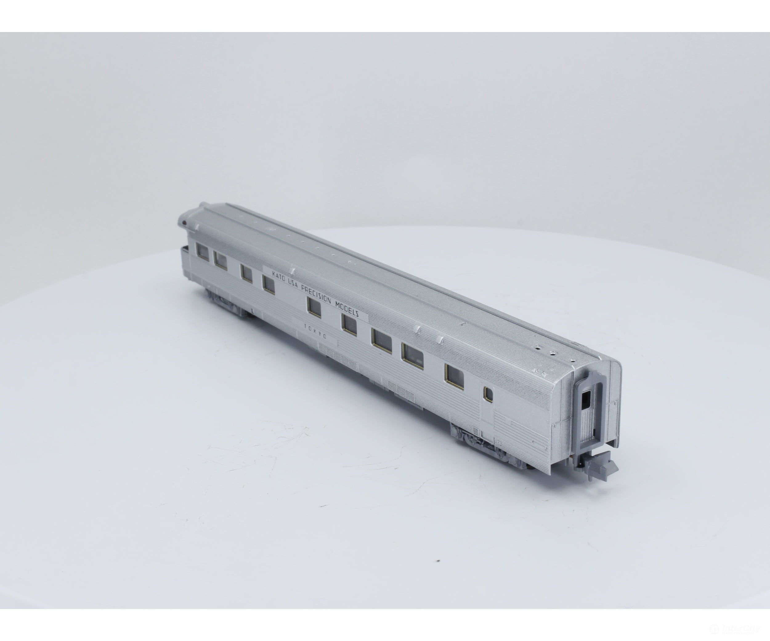 Kato 156-0898 N Business Coach (1) Passenger Cars