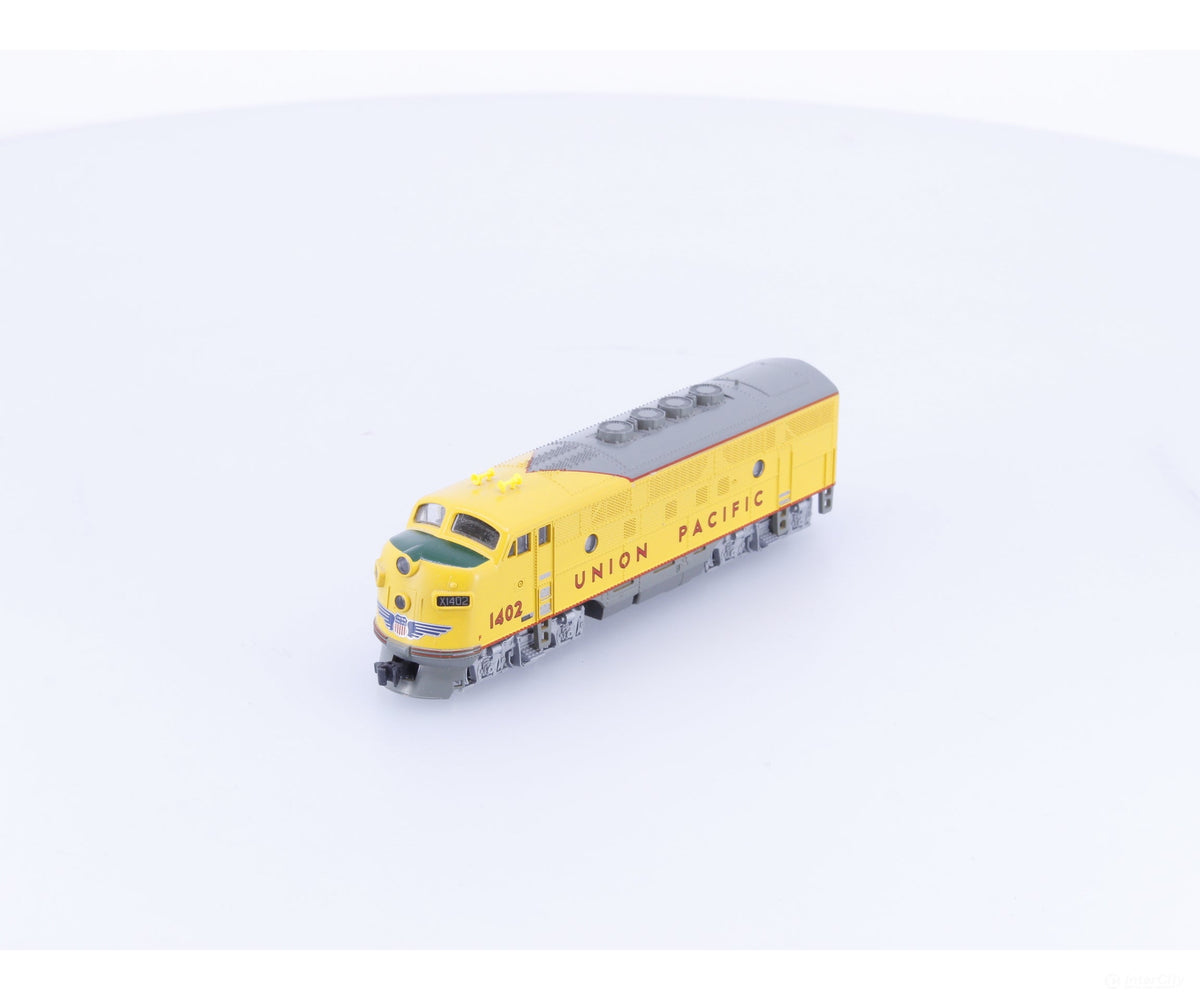 Kato 176-1103 N EMD F3A Diesel Locomotive Union Pacific (UP) 1402 Analog DC - Locomotives