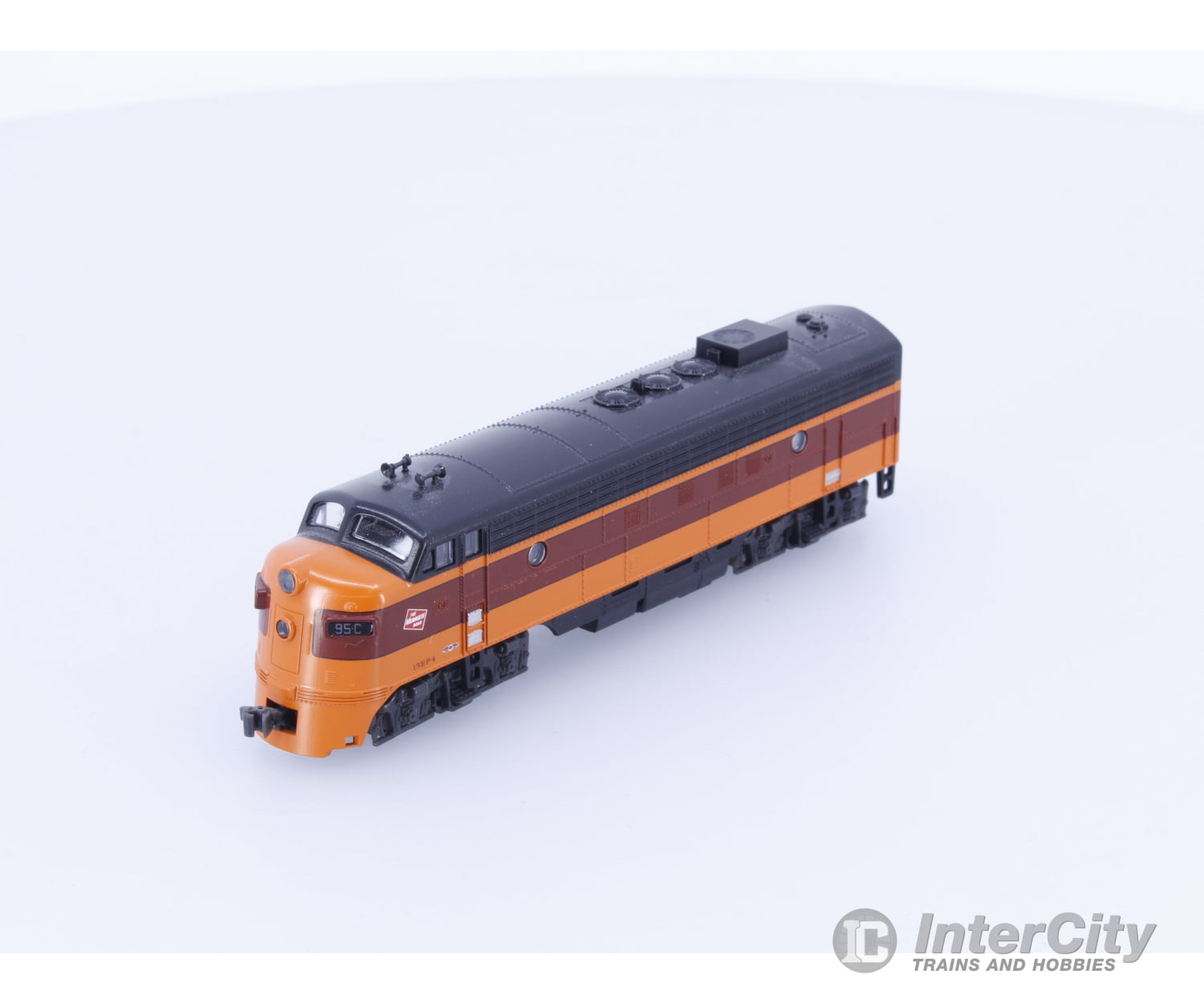 Kato 176-2301-DCC N EMD FP7A Diesel Locomotive Milwaukee Road (MILW) 95C DCC Locomotives