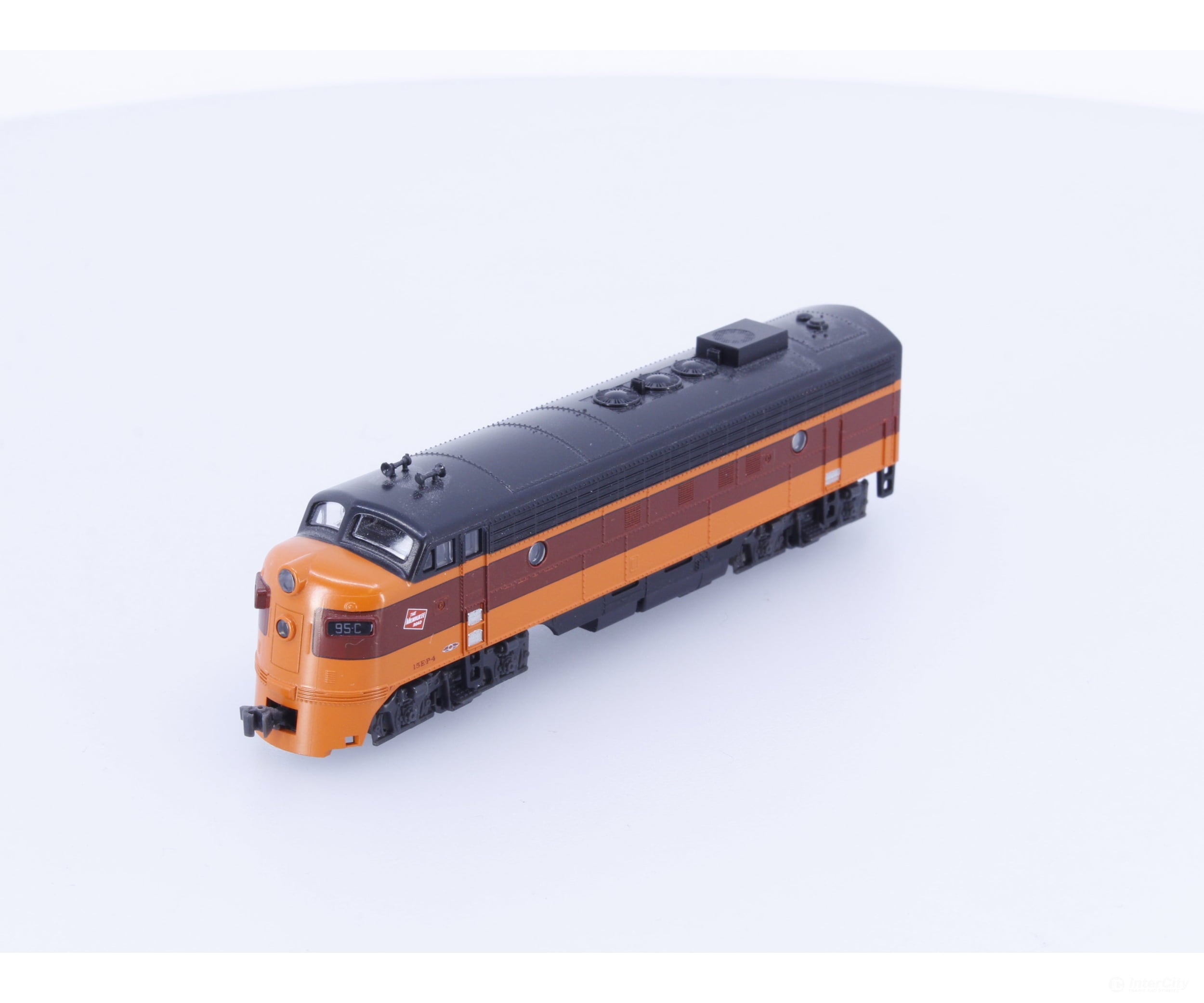 Kato 176-2301-DCC N EMD FP7A Diesel Locomotive Milwaukee Road (MILW) 95C DCC Locomotives