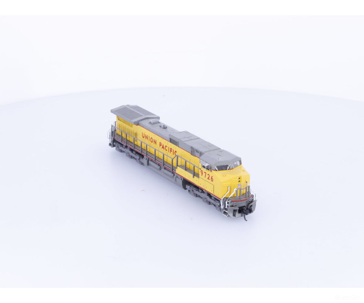 Kato 176-3305 N C44-9W Diesel Locomotive Union Pacific (UP) 9726 DCC - Locomotives