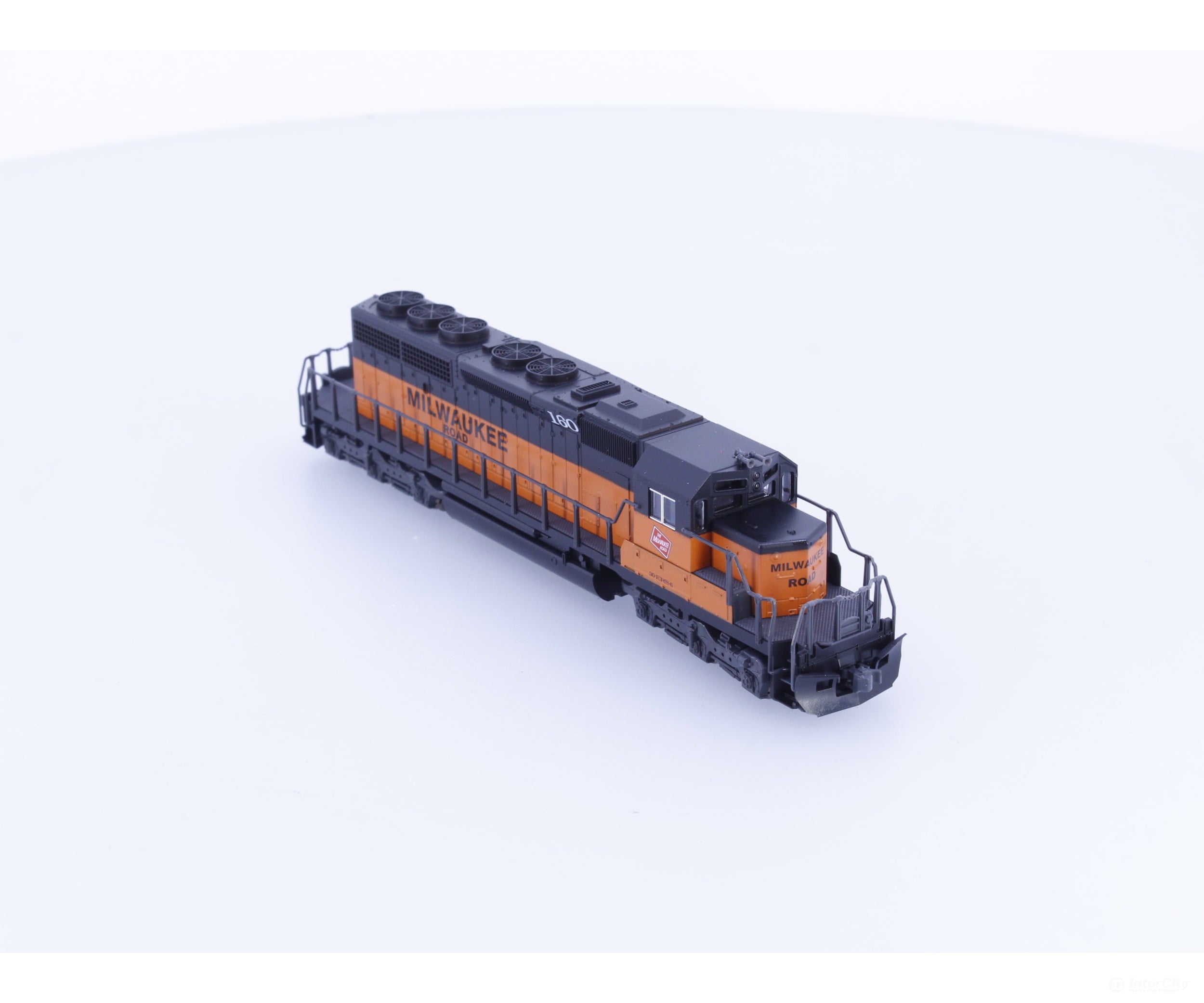 Kato 176-4809 N EMD SD40-2 Early Diesel Locomotive Milwaukee Road (MILW) 160 Analog DC - Locomotives