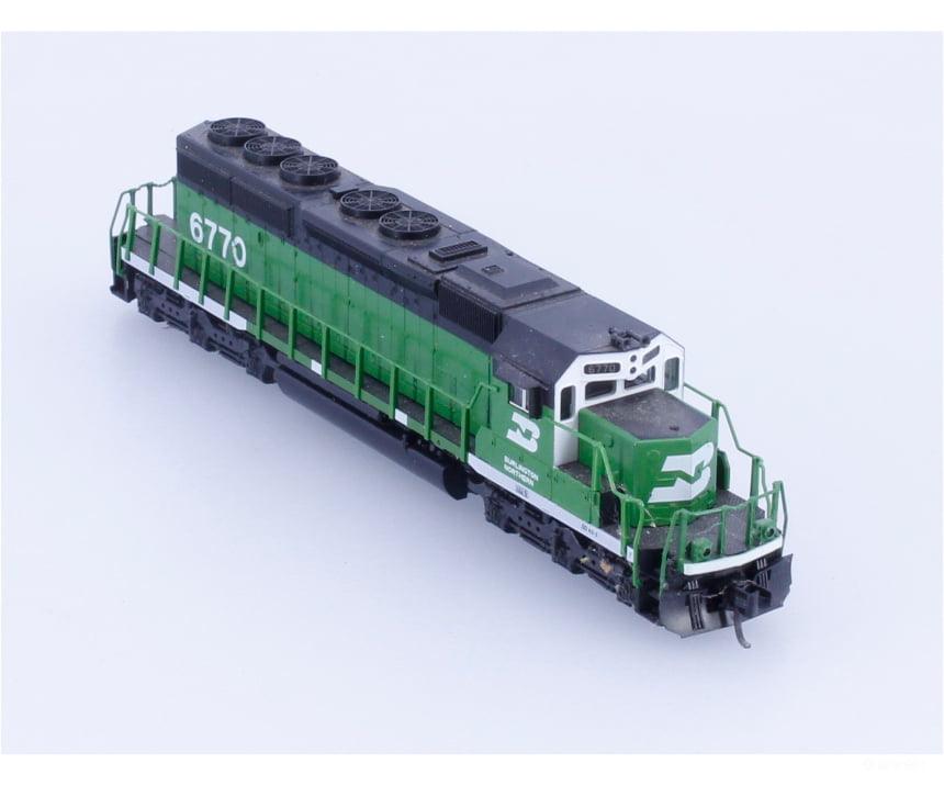 Kato 176-4951 N EMD SD40-2 Diesel Locomotive Burlington Northern (BN) 6770 Analog DC - Locomotives