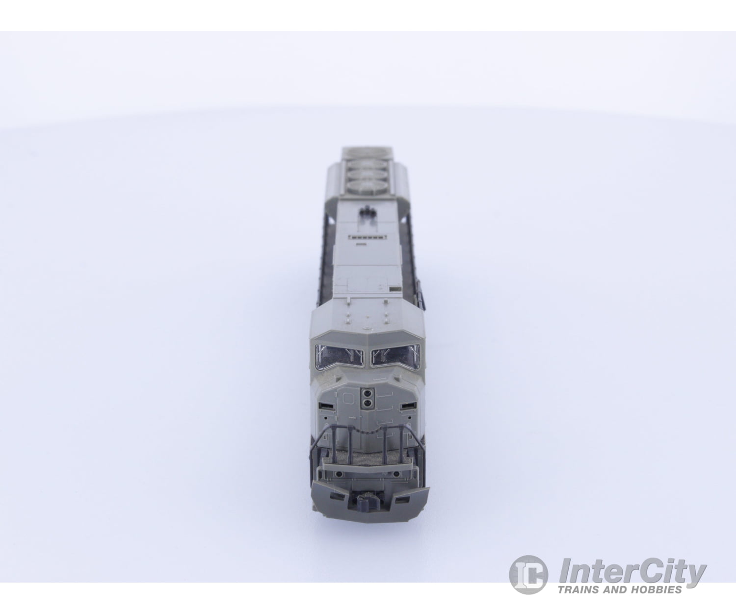 Kato 176-5600 N SD90/43 MAC Undecorated Analog DC Locomotives