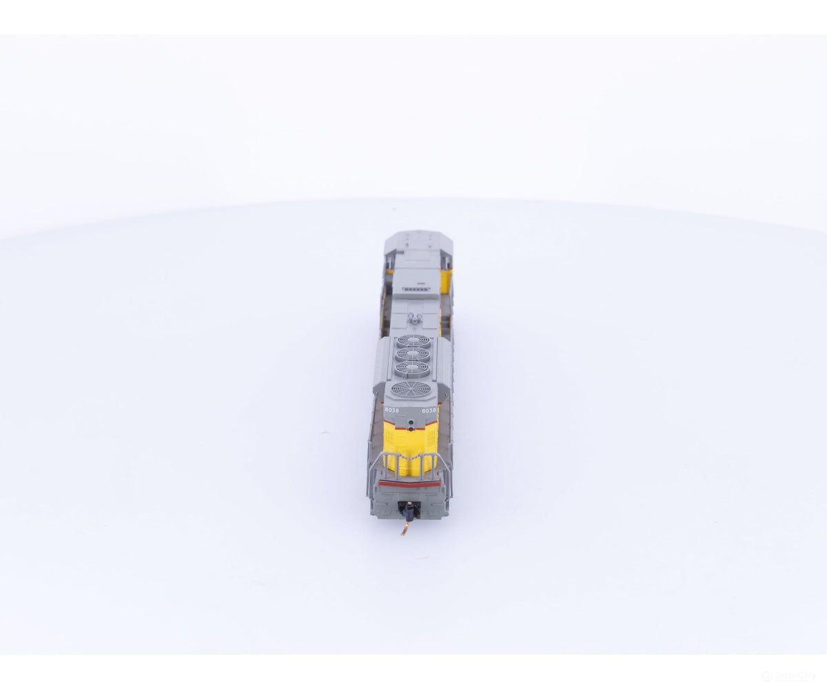 Kato 176-5607 N SD90/43 MAC Diesel Locomotive Union Pacific (UP) 8038 Analog DC - Locomotives