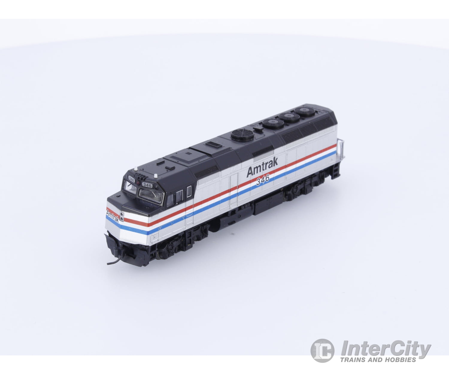 Kato 176-6104 N F40PH Phase II Amtrak (AMTK) 346 Analog DC Locomotives