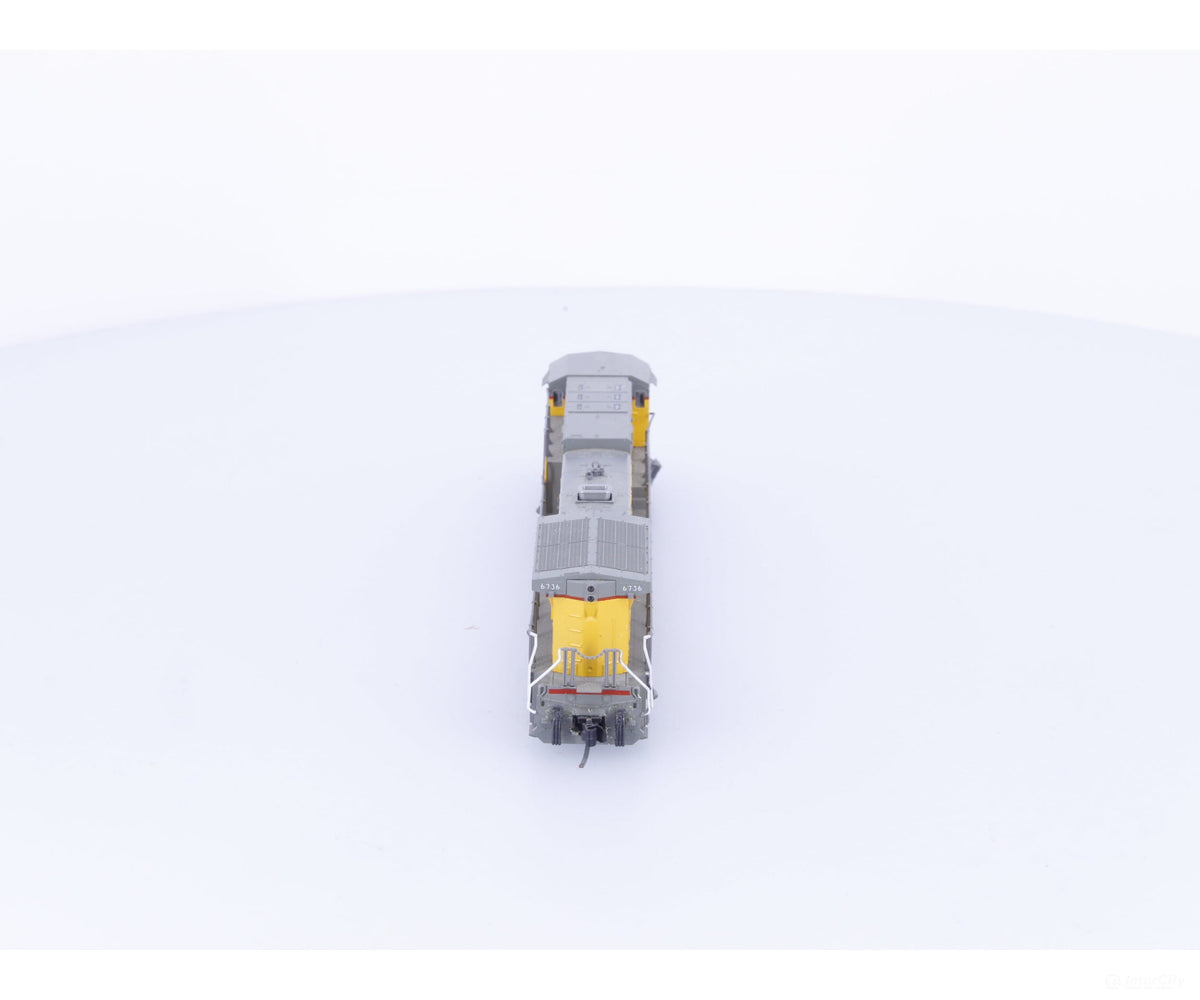 Kato 176-7034 N AC4400CW Diesel Locomotive Operation Lifesaver Union Pacific (UP) 6736 Analog DC - Locomotives