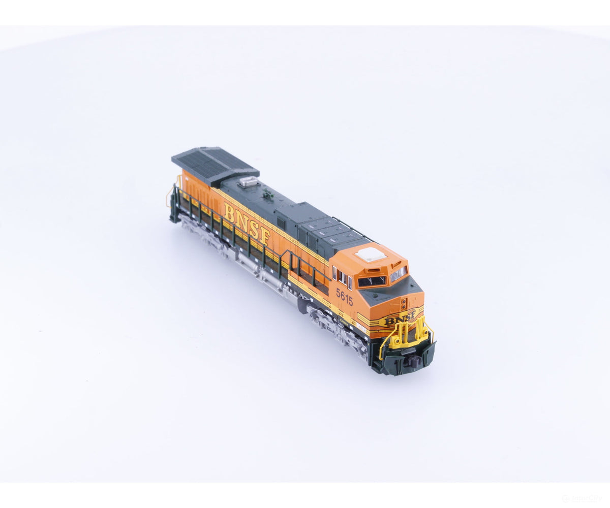 Kato 176-7112 N AC4400CW Diesel Locomotive Burlington Northern Santa Fe (BNSF) 5615 Analog DC - Locomotives