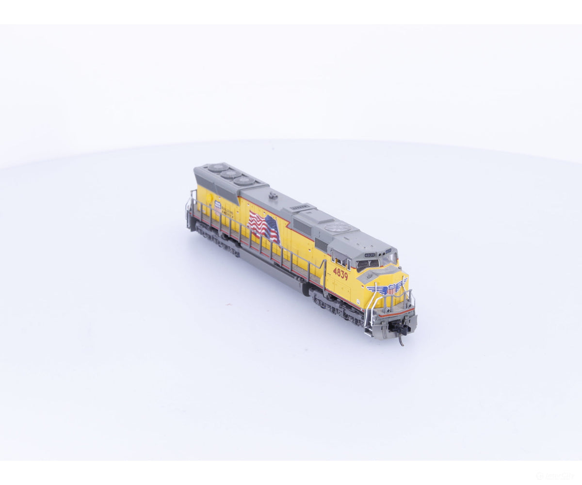 Kato 176-7505 N SD70M Diesel Locomotive Union Pacific (UP) 4839 DCC - Locomotives
