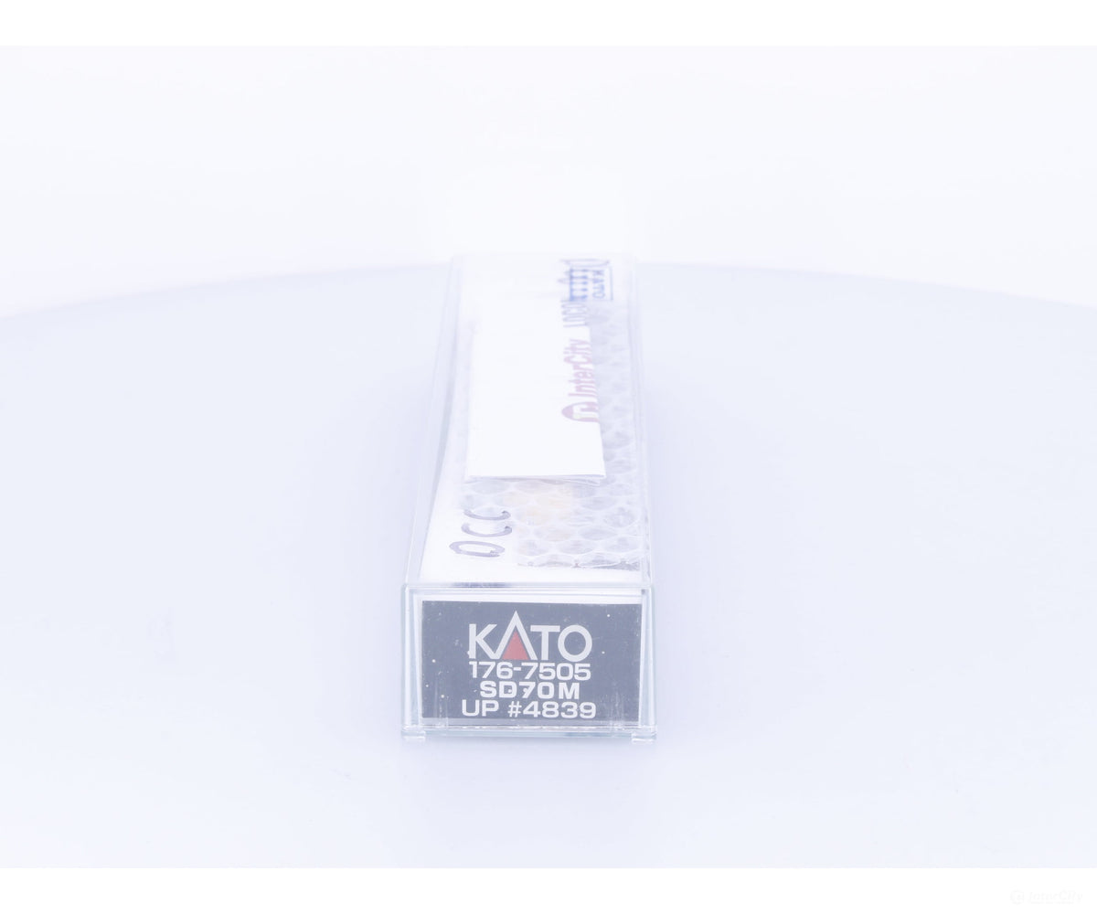 Kato 176-7505 N SD70M Diesel Locomotive Union Pacific (UP) 4839 DCC - Locomotives