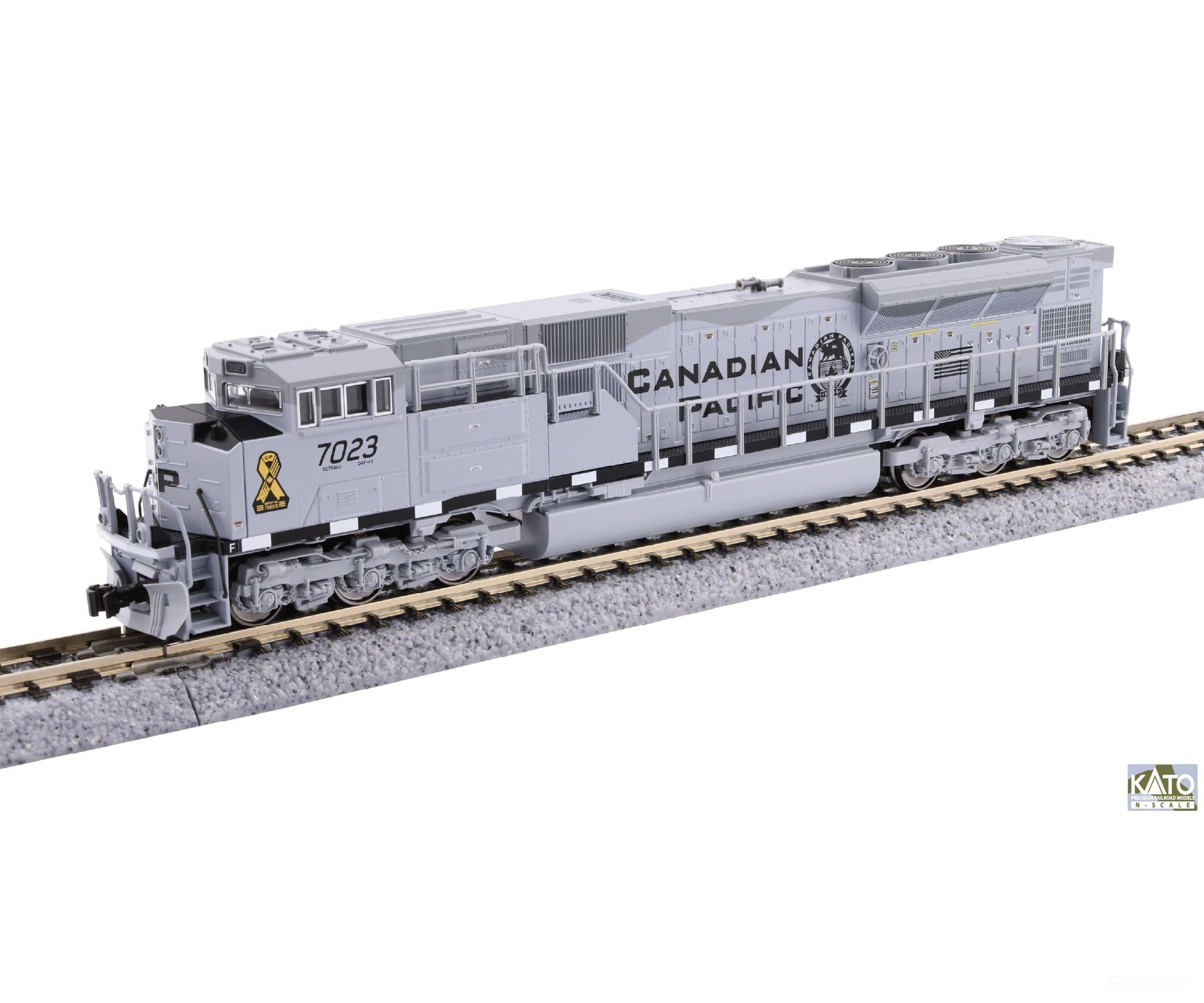 Kato 176-8544DCC N Canadian Pacific SD70ACu #7023 Air Force 2-Tone Grey Military Series - DCC Locomotives