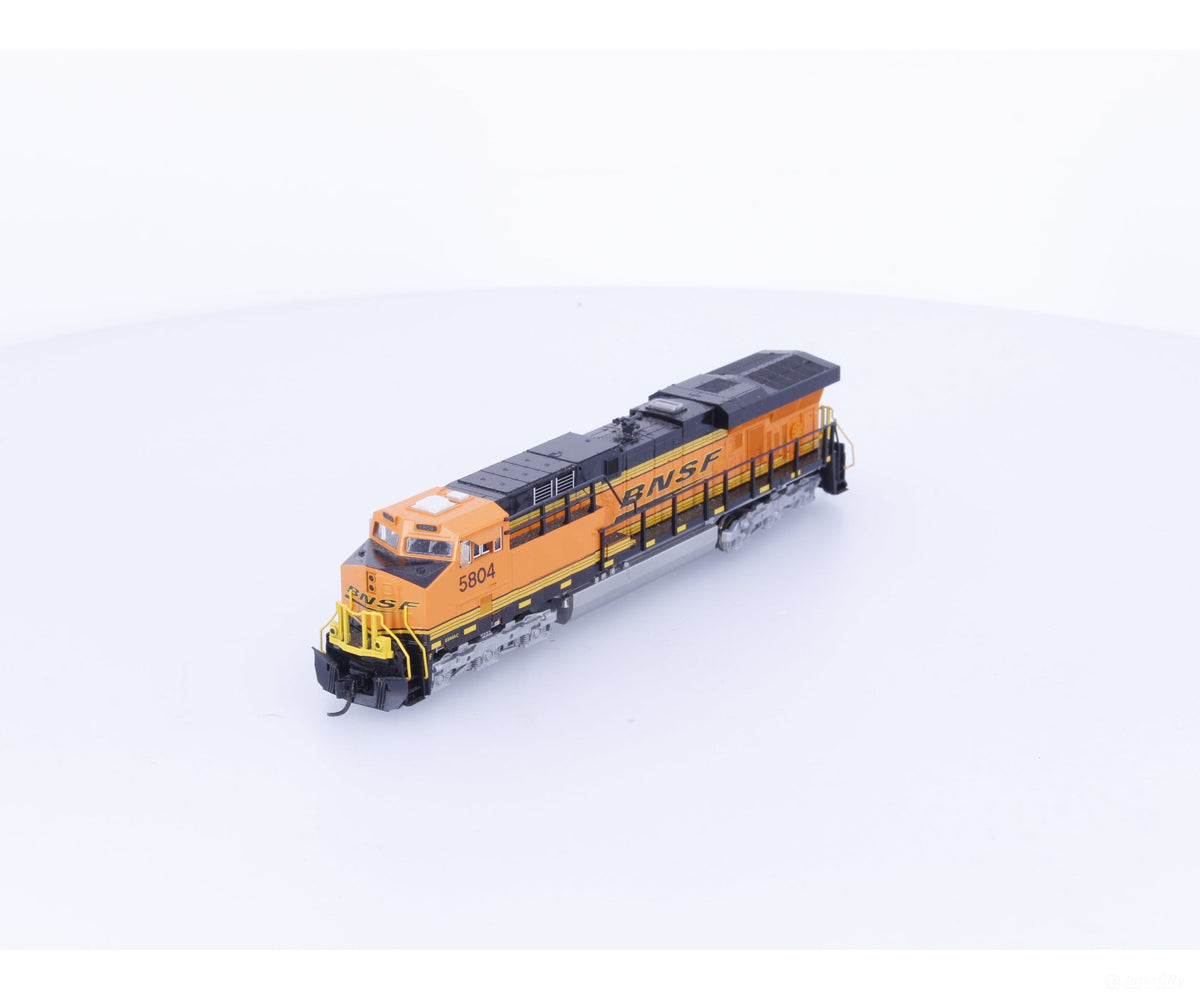 Kato 176-8905 N ES44AC Diesel Locomotive Burlington Northern Santa Fe (BNSF) 5804 Analog DC - Locomotives