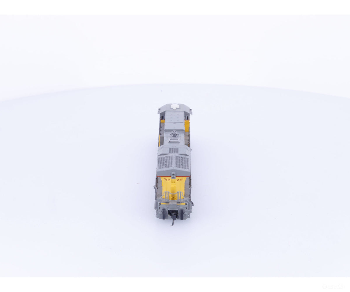 Kato 176-8909 N ES44AC Diesel Locomotive Union Pacific (UP) 5515 Analog DC - Locomotives