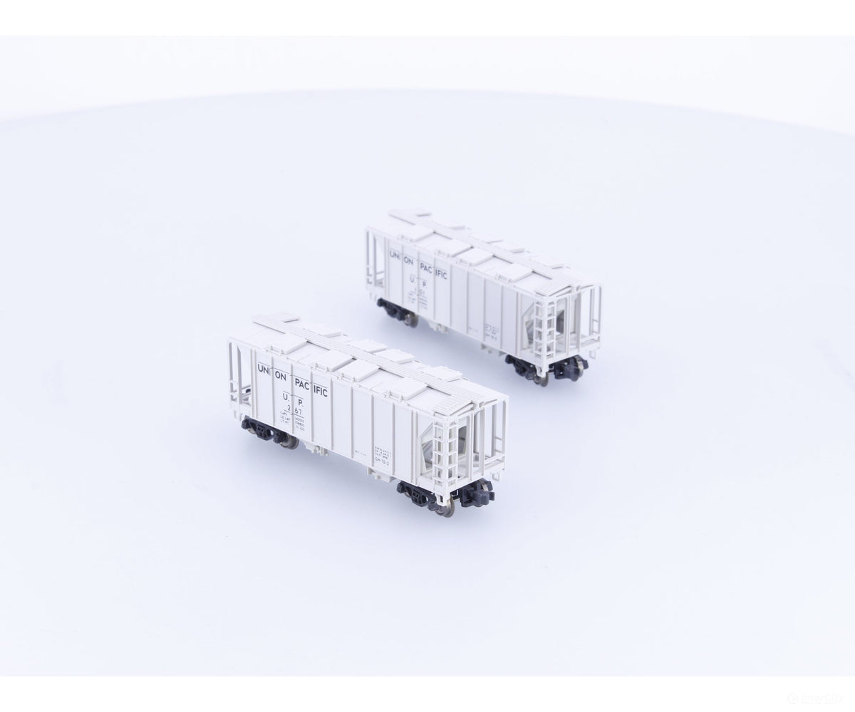 Kato 186-0111 N 2 Bay ACF Covered Hopper 2 Pack Union Pacific (UP) 101 267 - Freight Cars