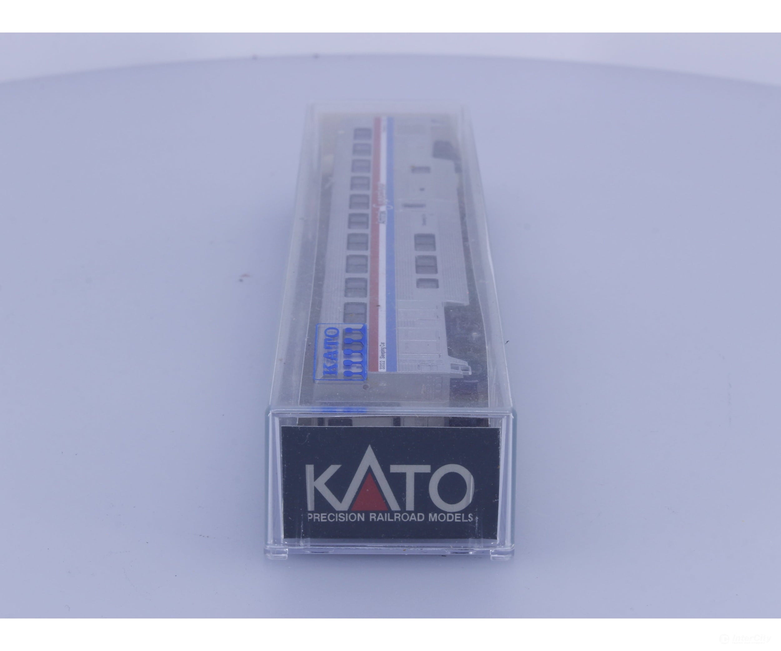 Kato 32022 N Double Deck Sleeping Car Amtrak (AMTK) 32022 - Passenger Cars