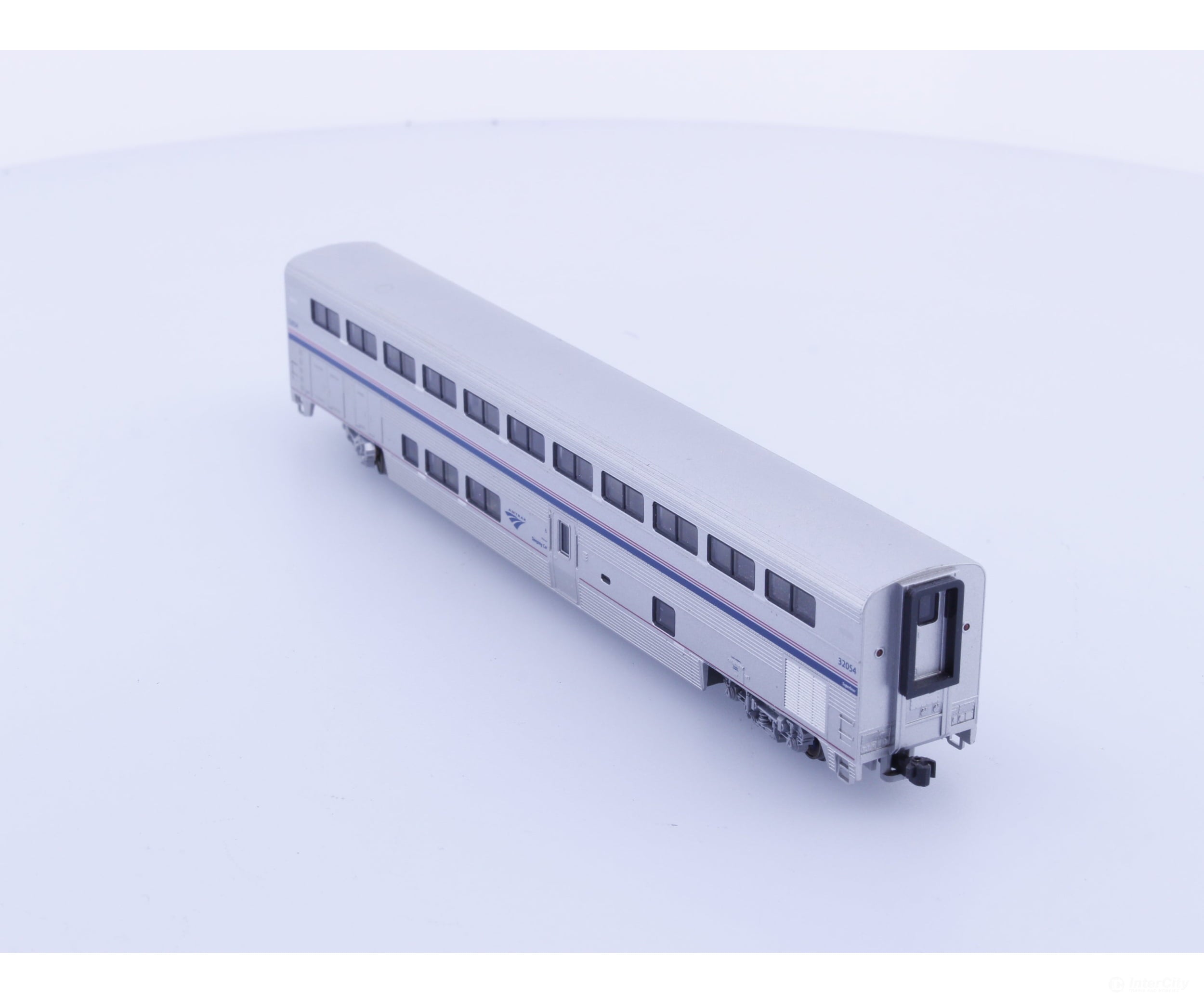 Kato 32054 N Double Deck Sleeping Car Amtrak (AMTK) 32054 - Passenger Cars
