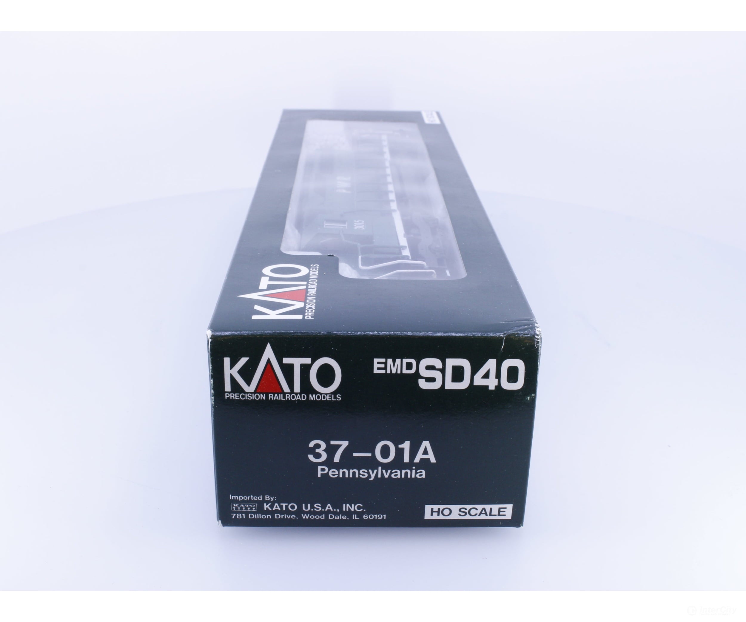 Kato 37-01A HO EMD SD-40 Diesel Locomotive Custom Painted Port Washington Railway (PWR) 3015 DCC - Freight Cars