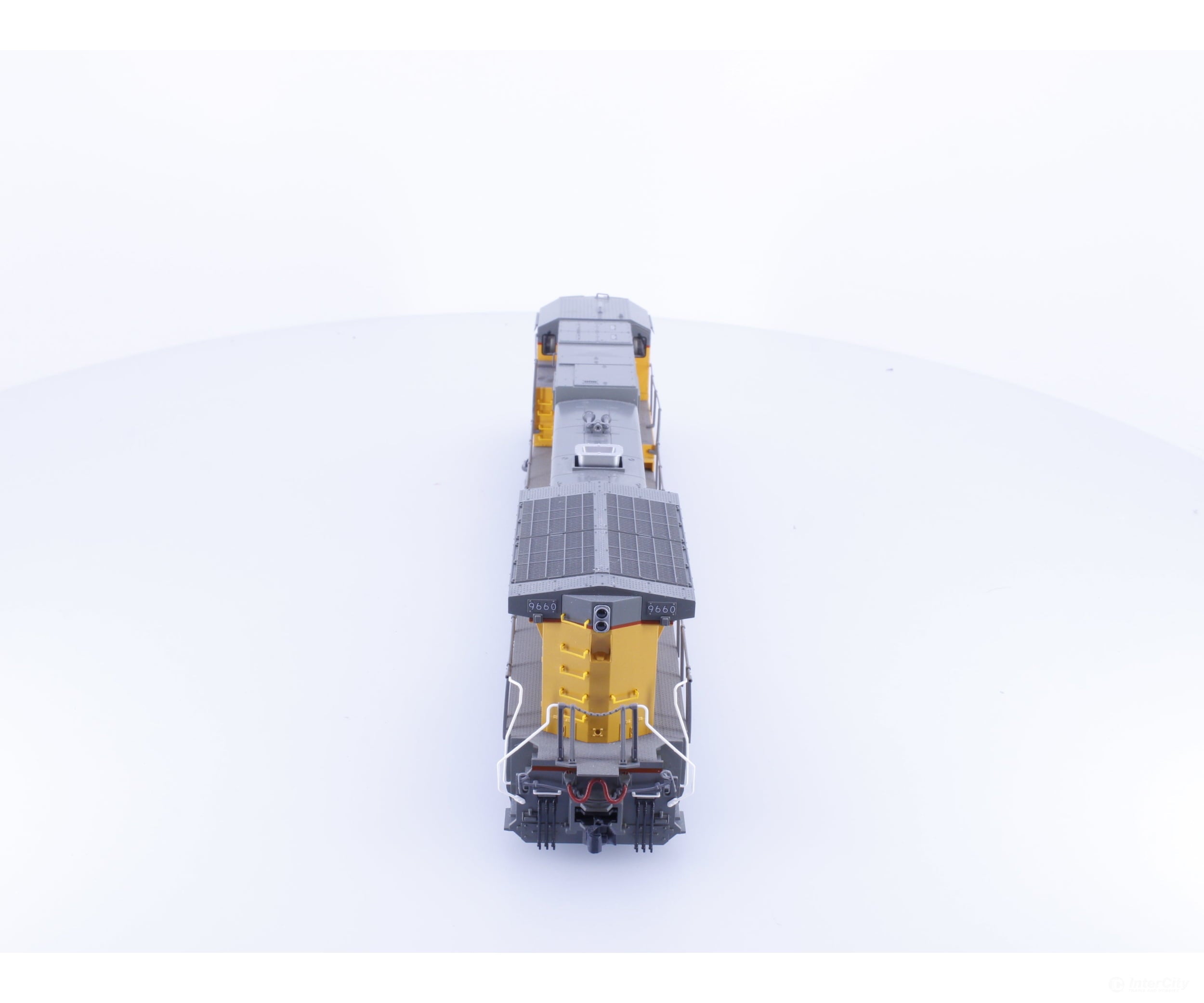 Kato 37-6633 HO GE C44-9W Diesel Locomotive Union Pacific (UP) 9660 Analog DC - Locomotives