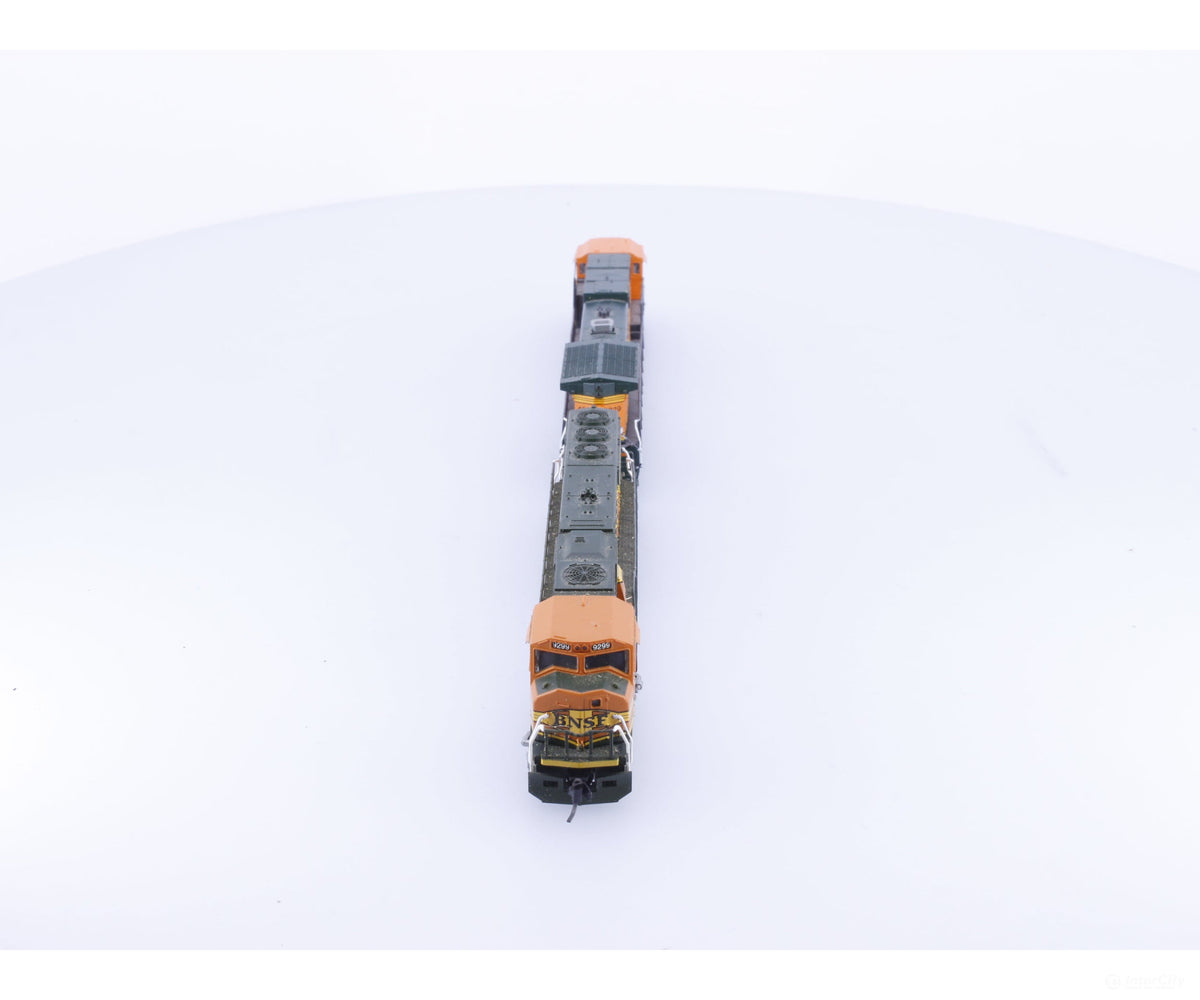 Kato/Atlas 4929/9299 N Kato Dash 9-44CW / Atlas SD70MAC Diesel Locomotives Combo Set Burlington Northern Santa Fe