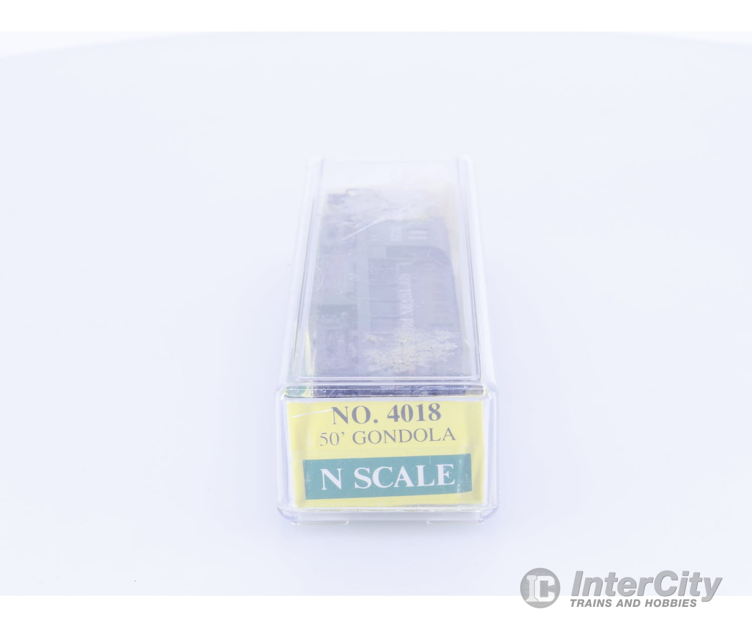 Kato N GP-7 Phase 2 Diesel Locomotive Southern Pacific (SP) 5721 Analog DC Locomotives