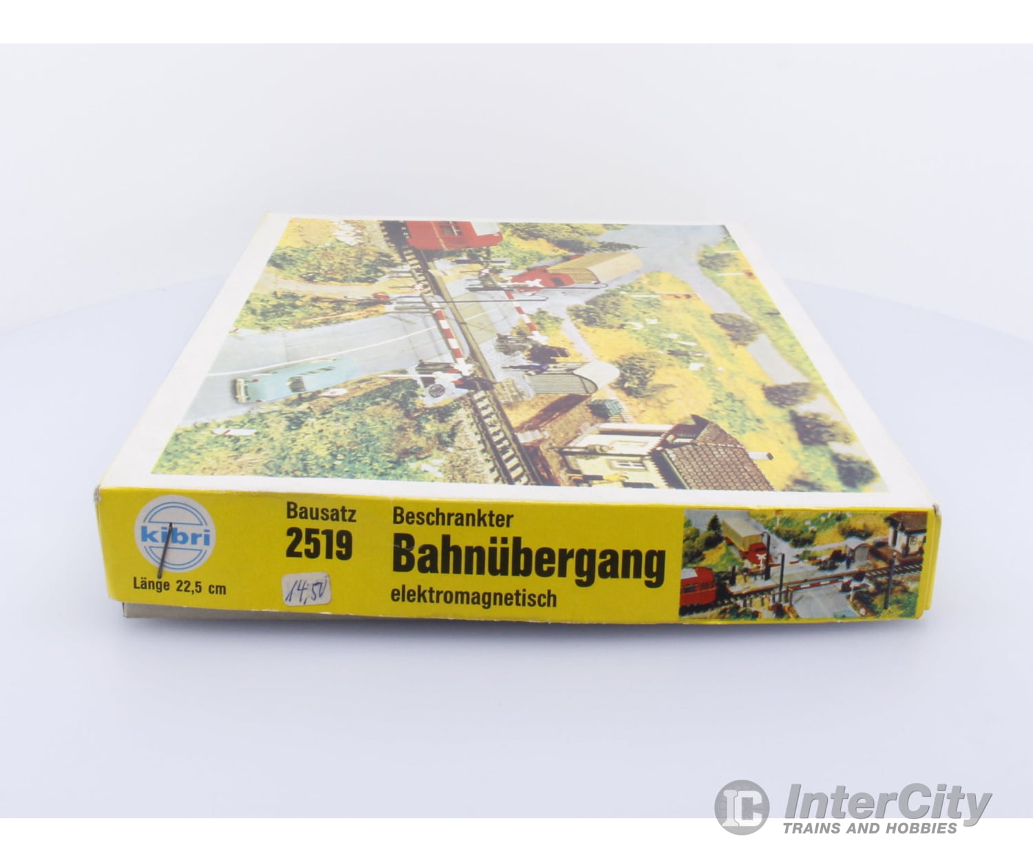 Kibri 2519 HO Railway Crossing Structures