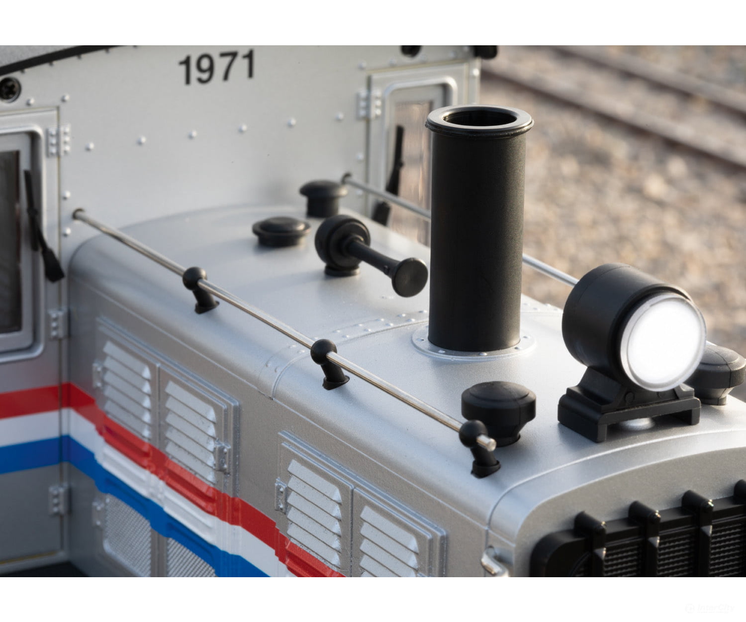 LGB 27632 Amtrak Diesel Locomotive - Default Title (IC-LGB-27632)
