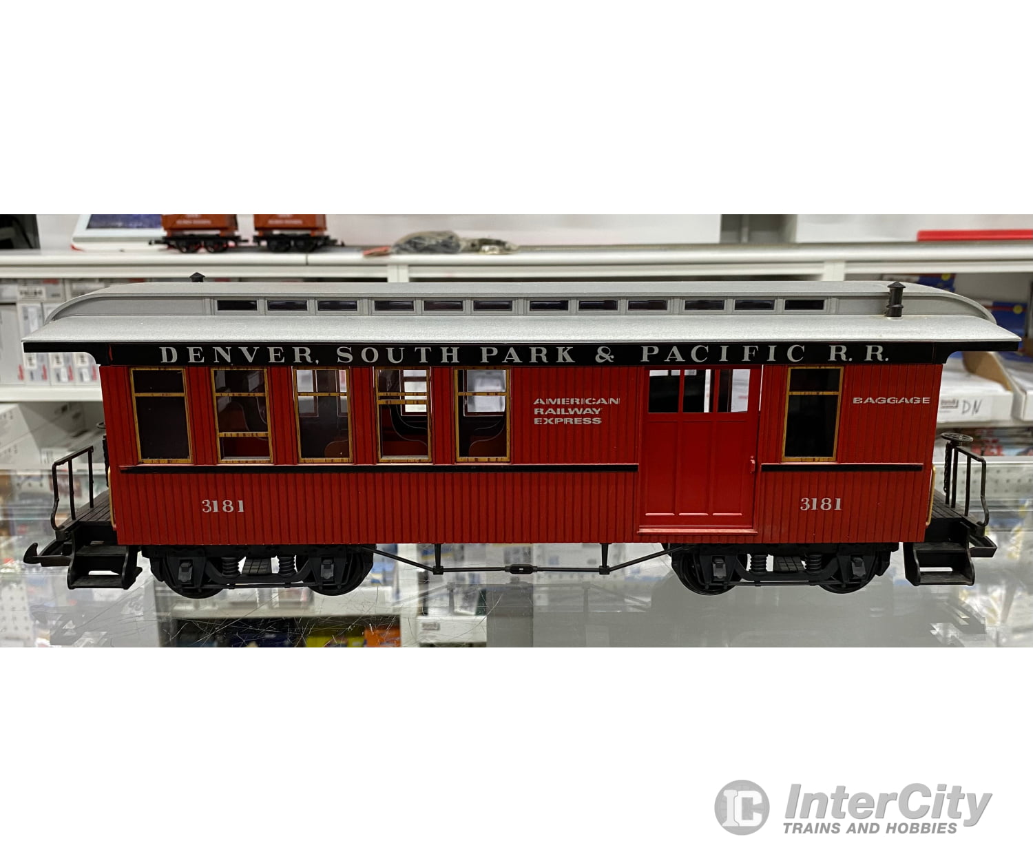 LGB 3181 G Passenger/Baggage Car Denver and Rio Grande Western (DRGW) 3181 Passenger Cars