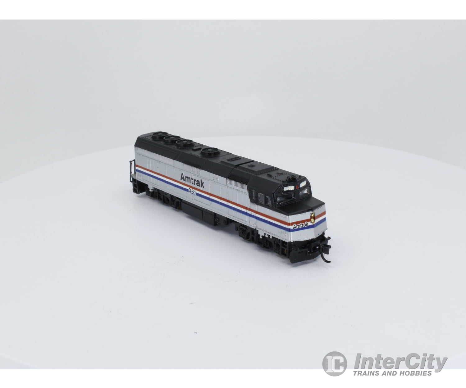 Life-Like 7641 N F-40 Locomotive Amtrak (Amtk) 381 Analog Dc (1) Locomotives