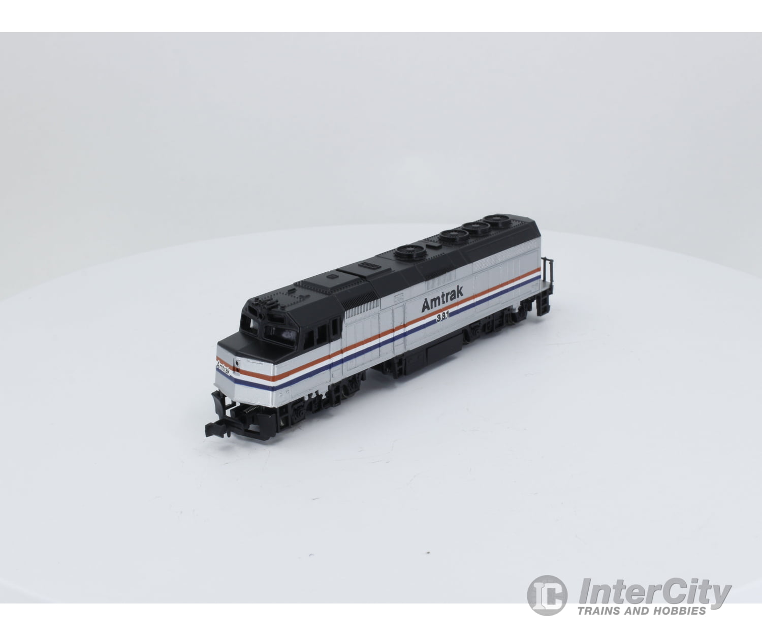 Life-Like 7641 N F-40 Locomotive Amtrak (Amtk) 381 Analog Dc (6) Locomotives