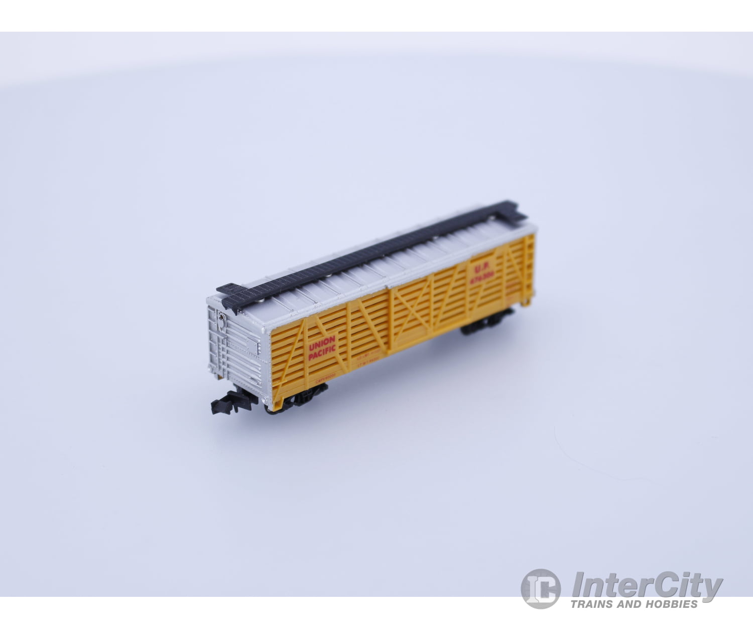 Life-Like 7759 N Stock Car Union Pacific (UP) 476306 Freight Cars