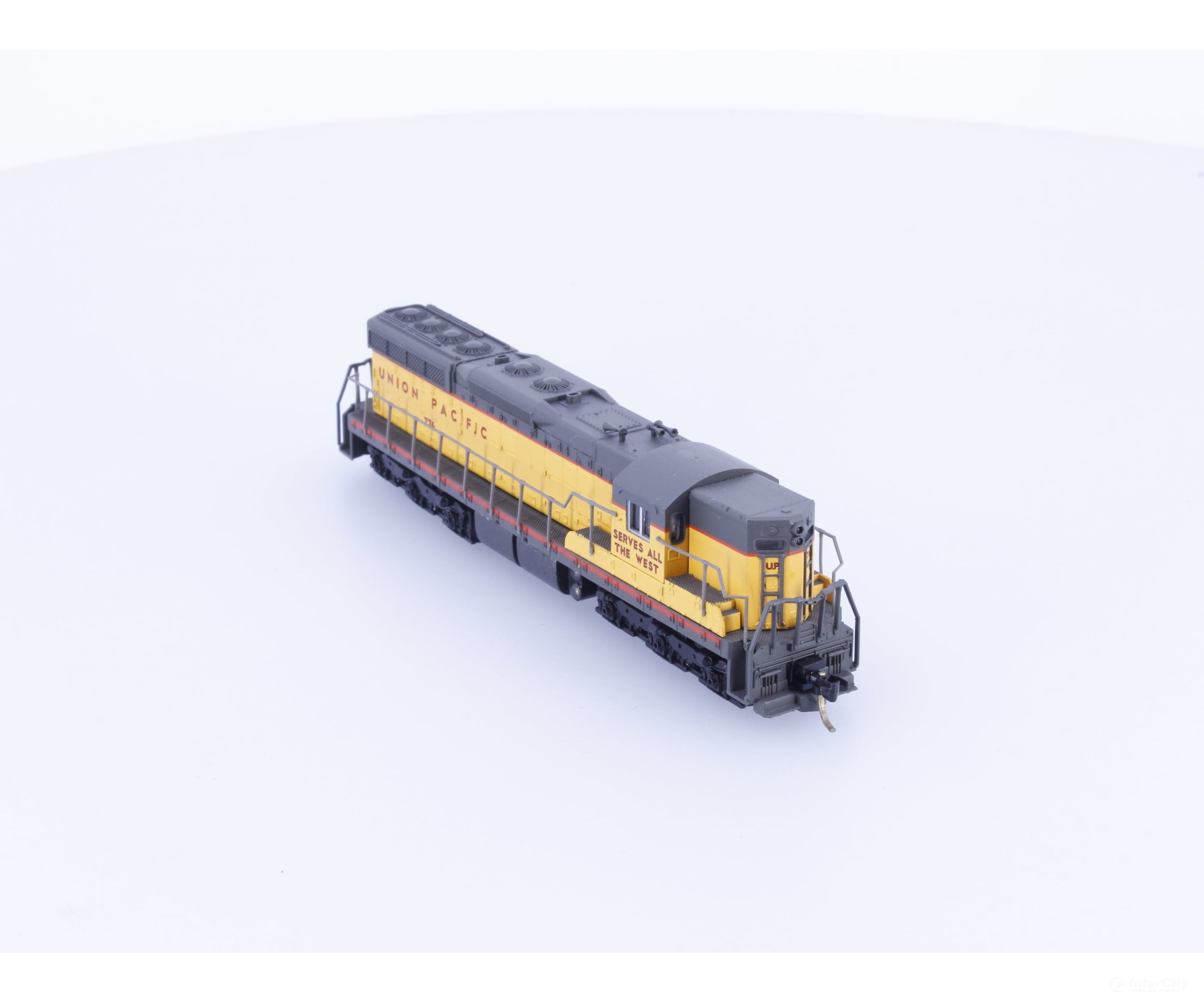 Life-Like 7775 N SD7 Diesel Locomotive Union Pacific (UP) 776 Analog DC Locomotives