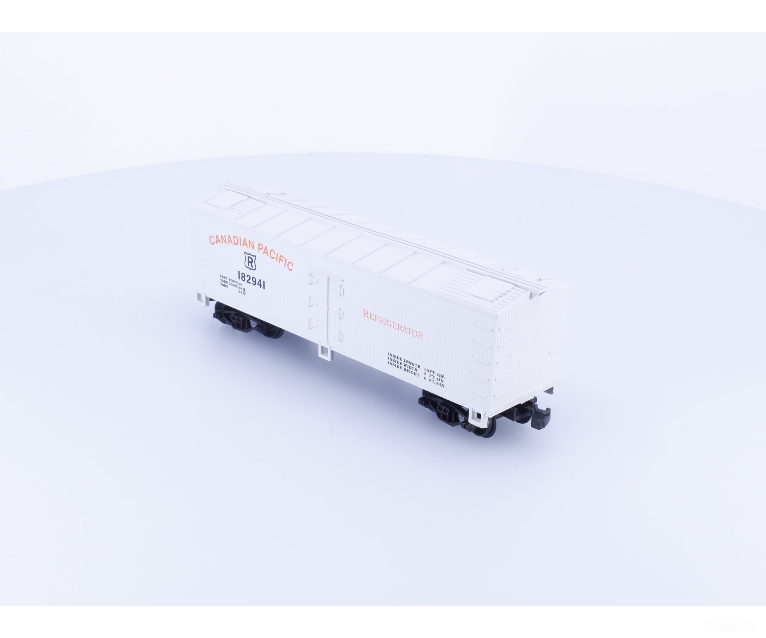 Life-Like 8462R HO 40’ Reefer Car Canadian Pacific (CP) 182941 Freight Cars