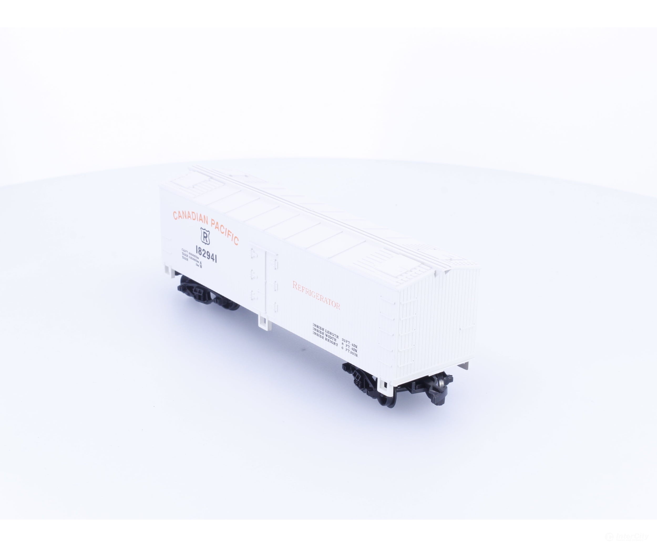 Life-Like 8462R HO Reefer Car Canadian Pacific (CP) 182941 (#2) Freight Cars