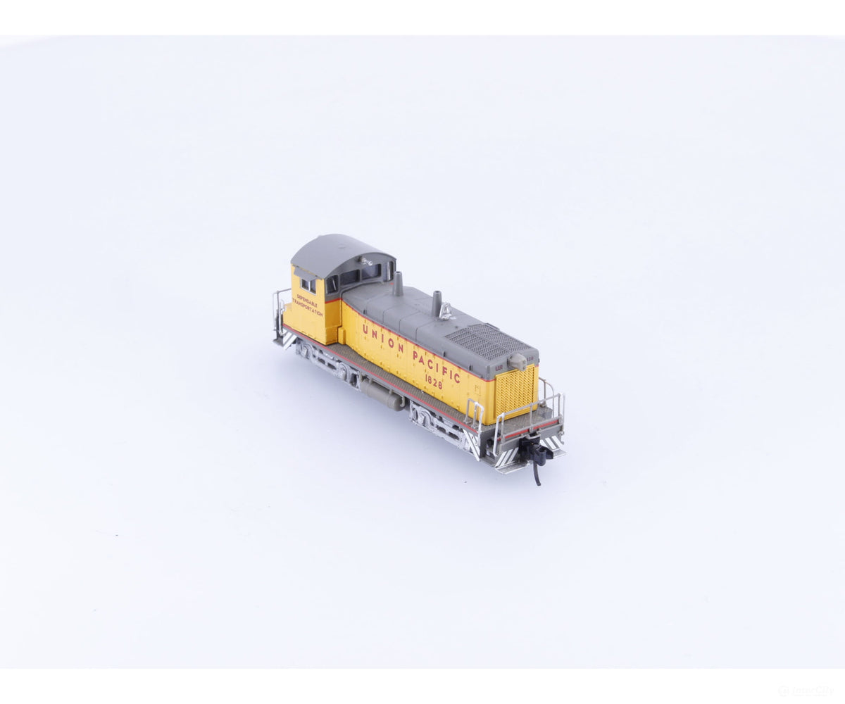 Lifelike 7518 N SW9/1200 Diesel Locomotive Union Pacific (UP) 1828 Analog DC - Locomotives