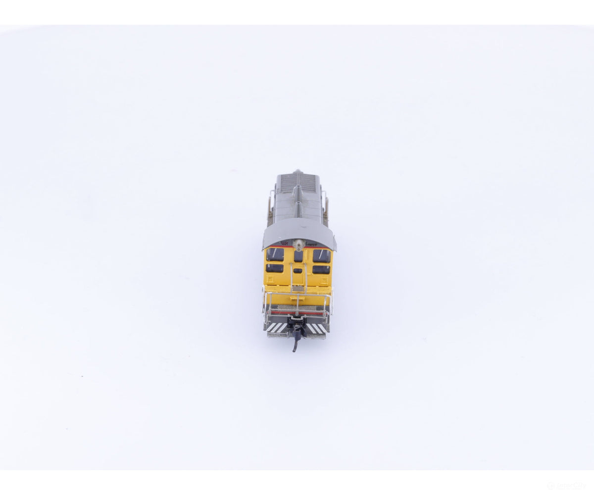 Lifelike 7519 N SW9/1200 Diesel Locomotive Union Pacific (UP) 1837 Analog DC - Locomotives
