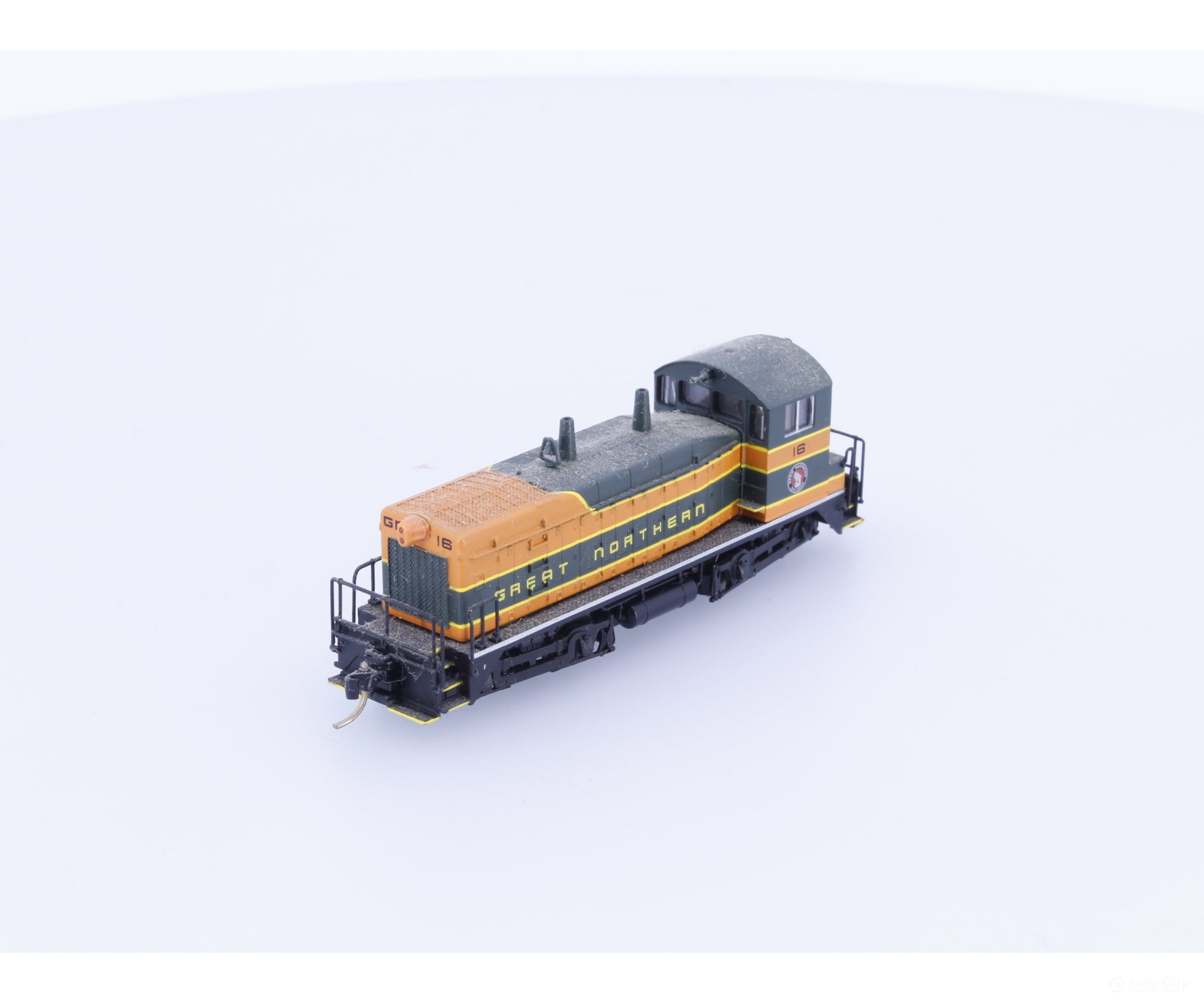 Lifelike 7888 N SW9/1200 Diesel Locomotive Great Northern (GN) 16 Analog DC Locomotives