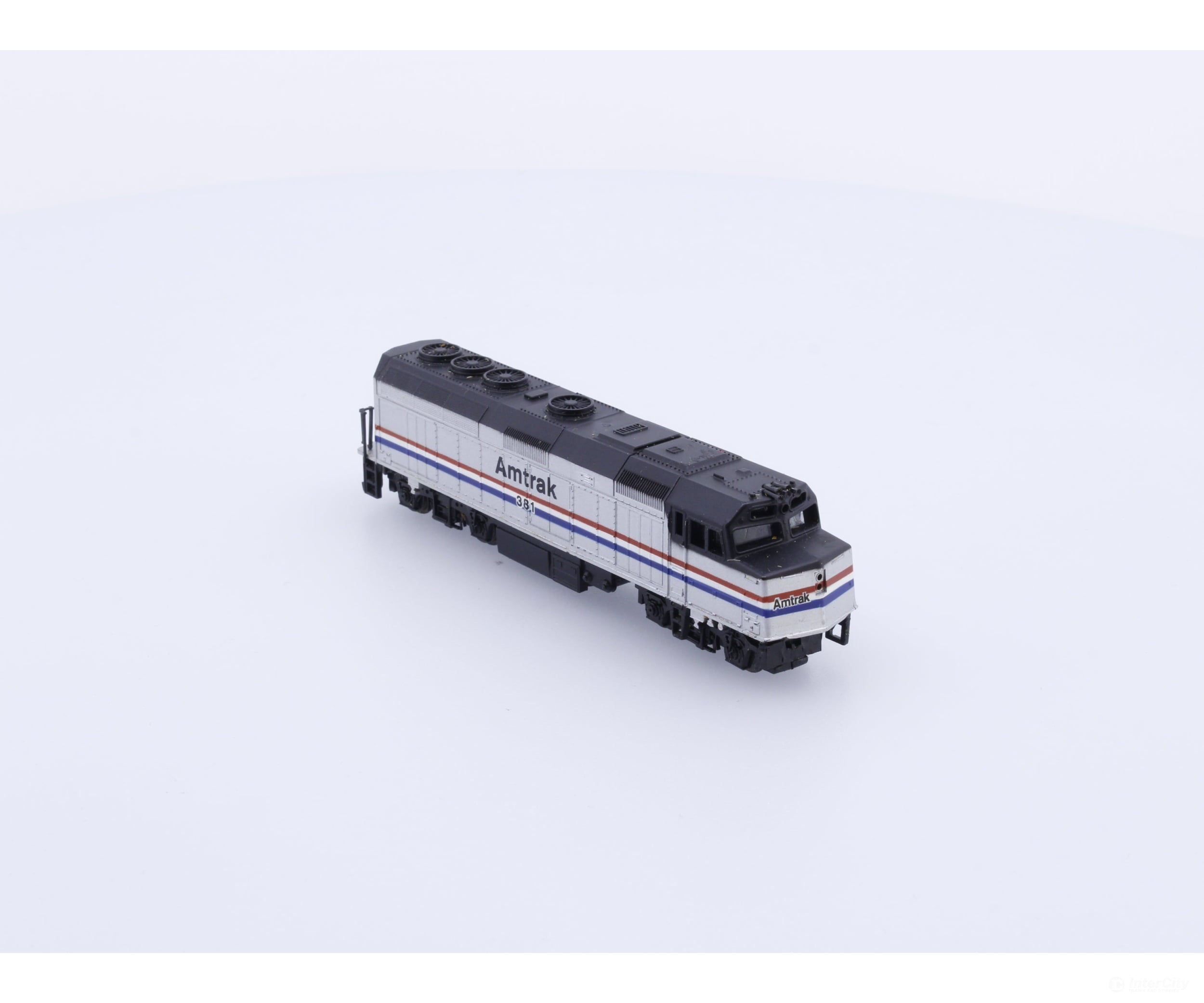 Lifelike N F40PH Amtrak (AMTK) 381 Analog DC Locomotives