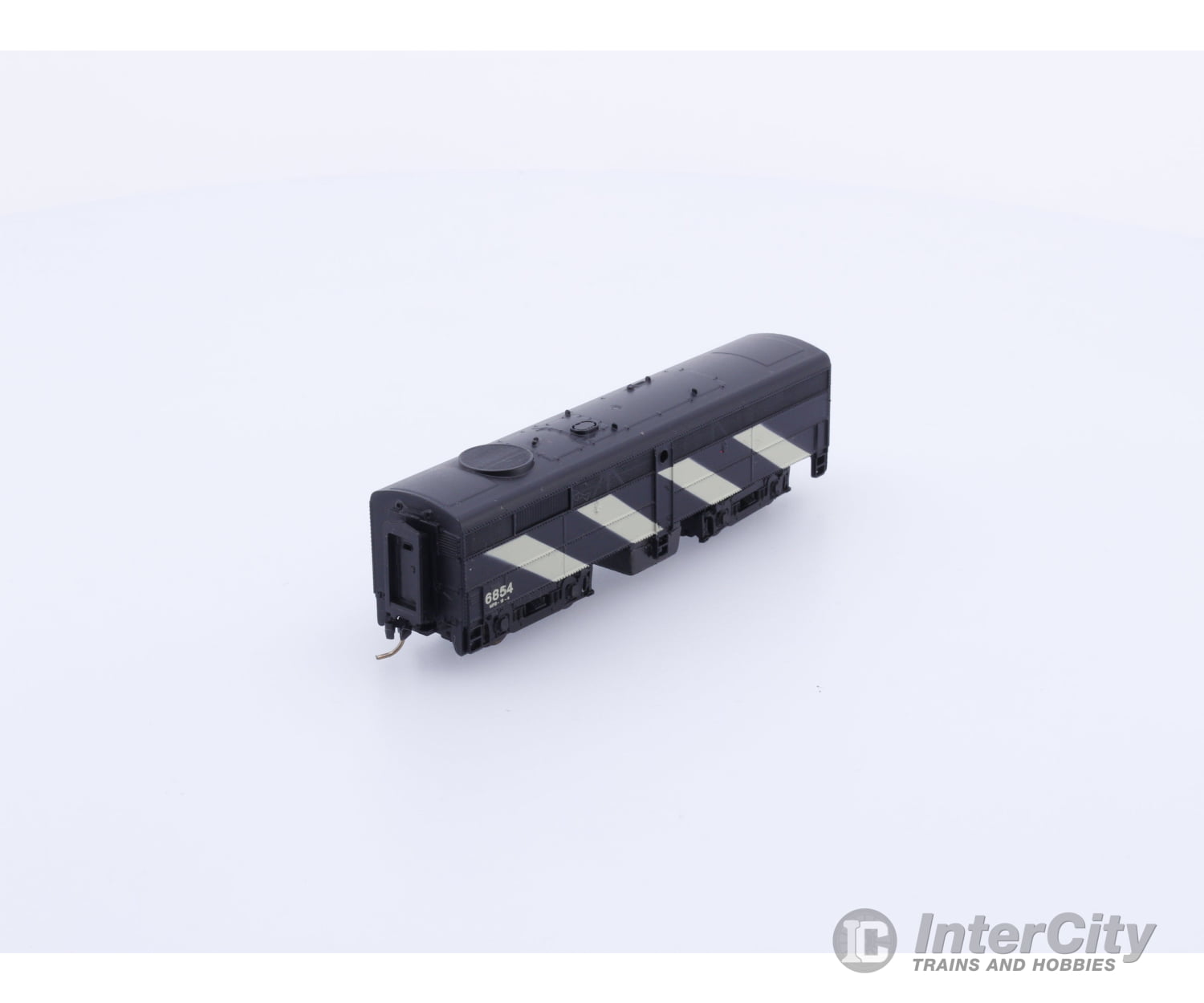 Lifelike N Scale FB2 Canadian National #6854 Freight Cars