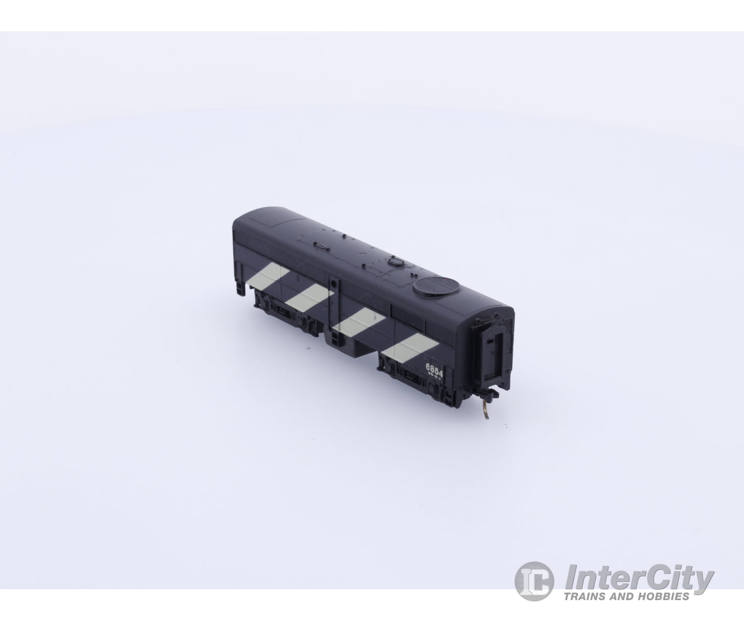 Lifelike N Scale FB2 Canadian National #6854 Freight Cars