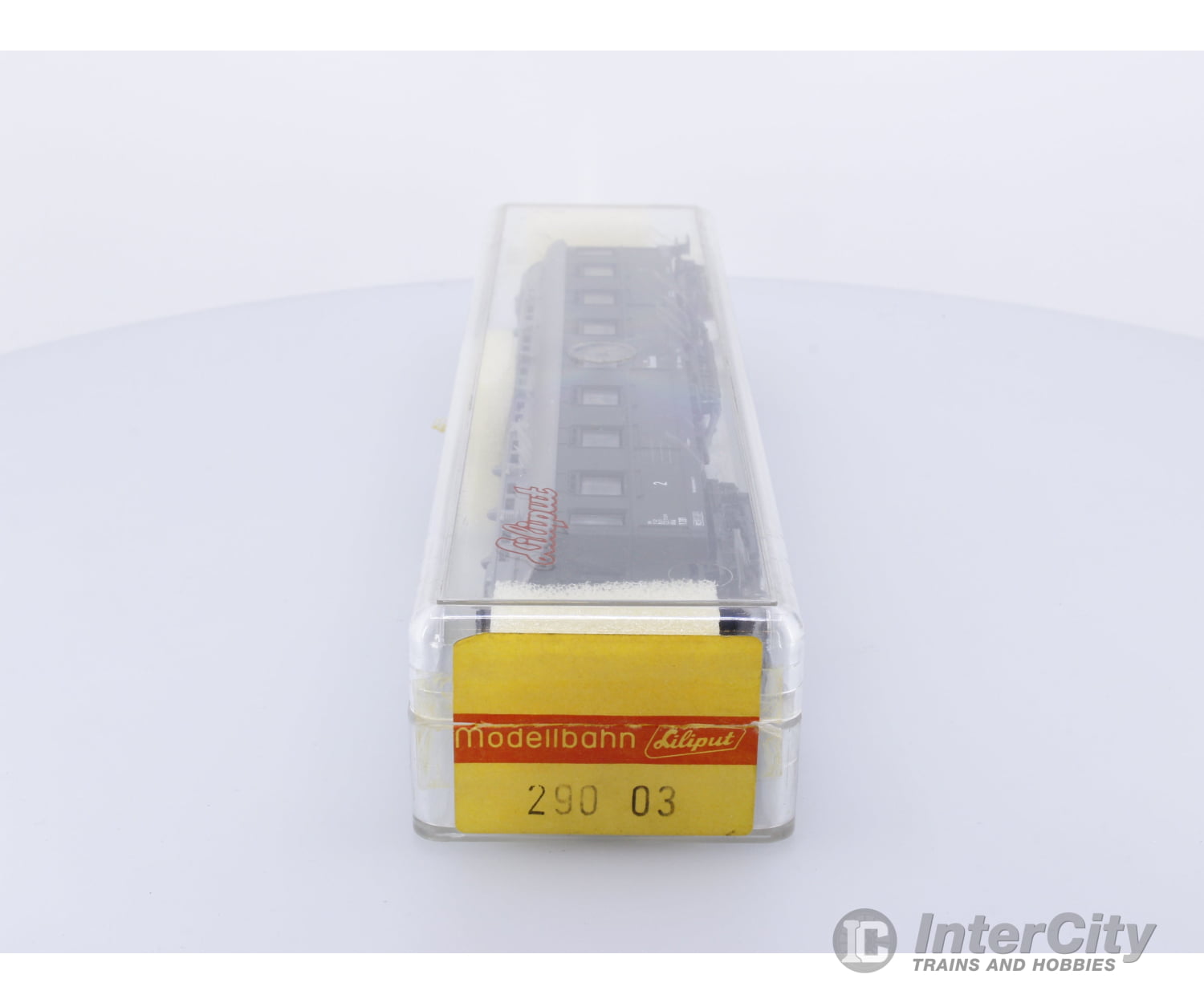 Liliput 290 03 HO OBB Dual Class Passenger Car 11201 European Passenger Cars