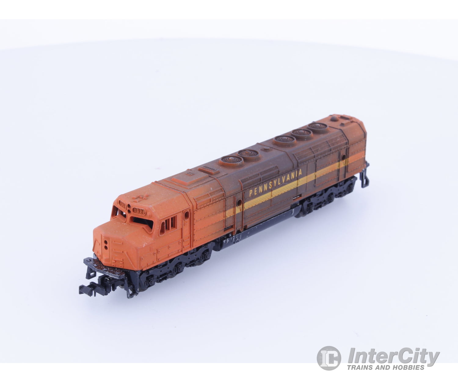 Lima 3927 N FP45 Diesel Locomotive Pennsylvania (PRR) 3927 Analog DC Locomotives