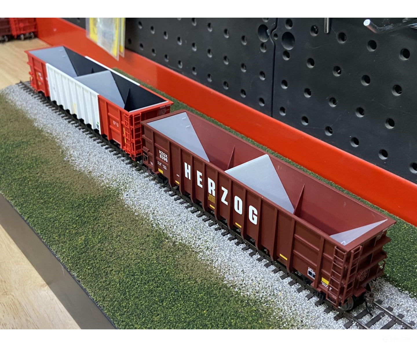 Mac Rail Mac-827 Ho Ballast Hopper Slope Sheets (Fits Ath/Mdc Thrall) Detailing Parts