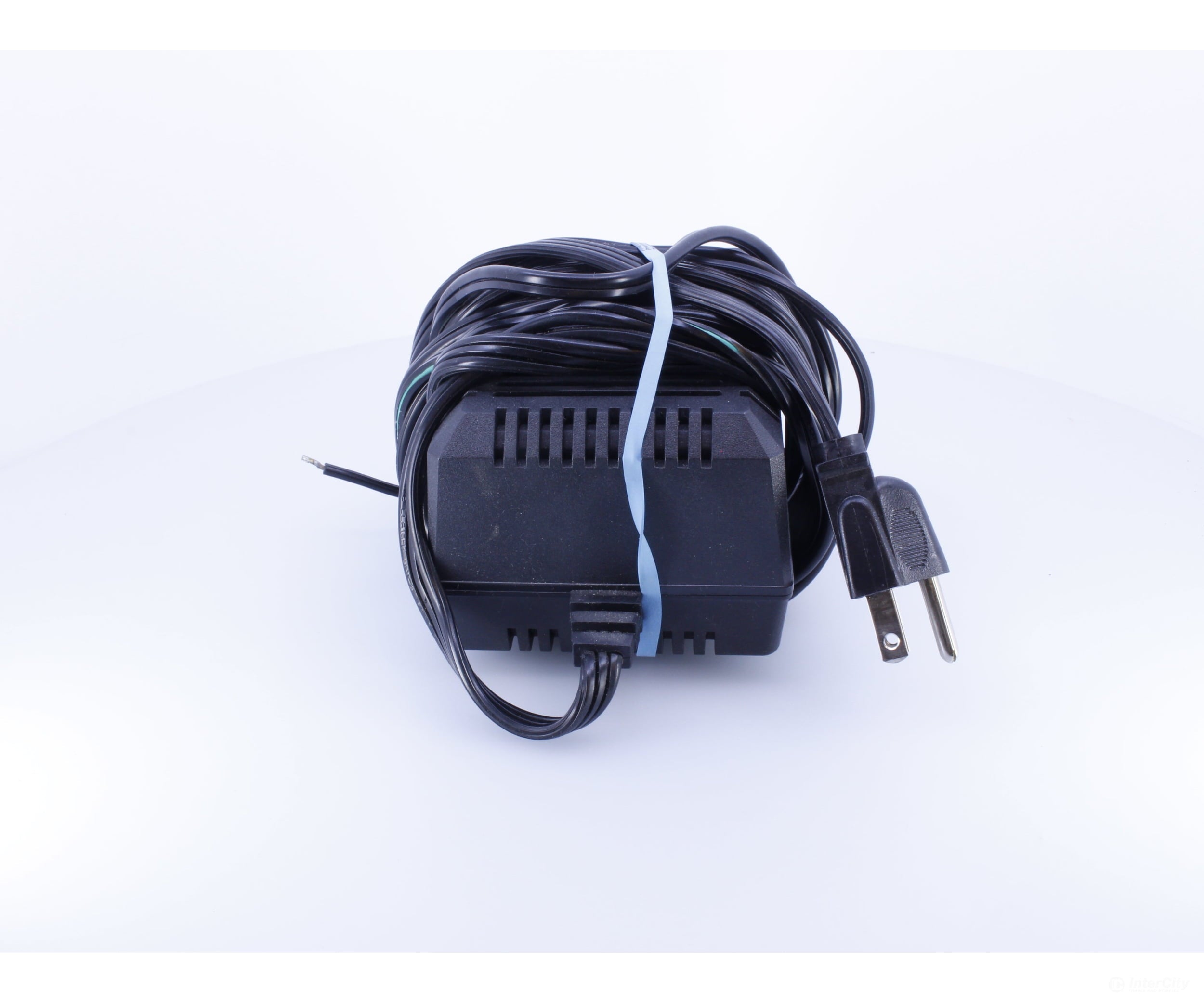 Magna Force MF615 HO DCC Power Supply Output 15VAC 5 Amps (#2) Analog Throttles & Power