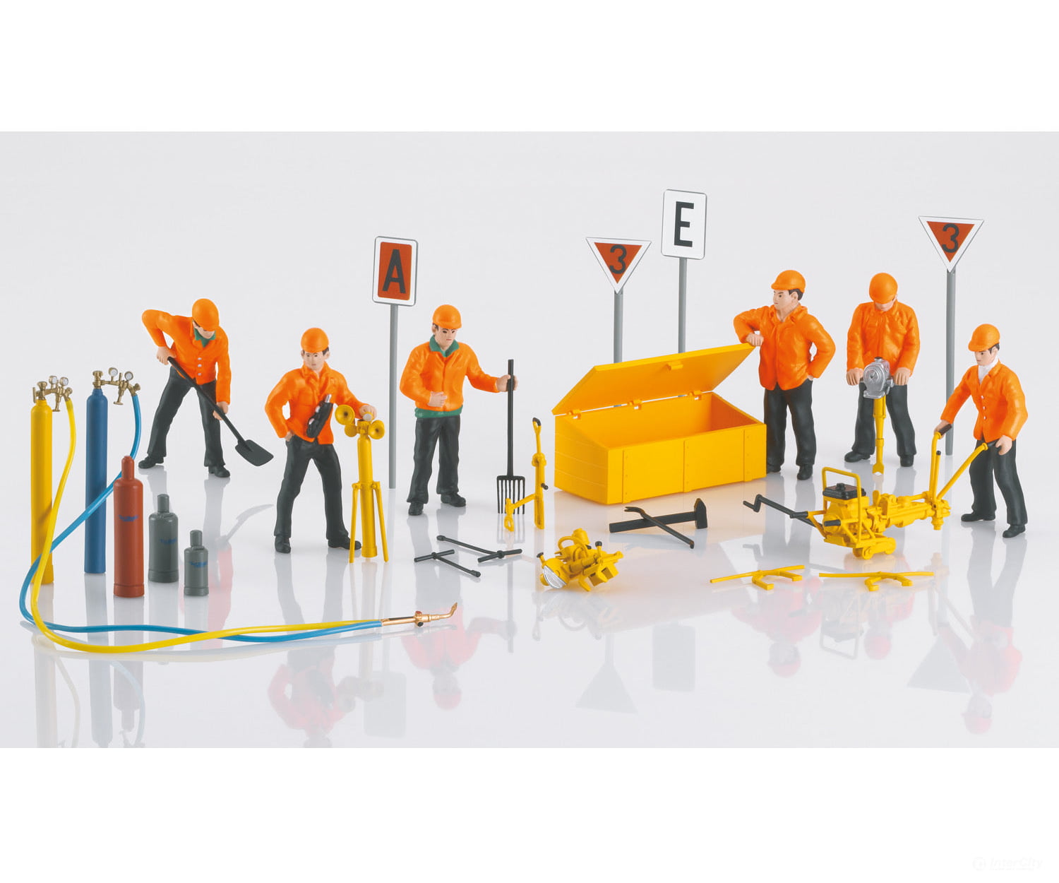 Marklin 56408 Track Laying Gang, 30 Pieces - Default Title (IC-MARK-56408)
