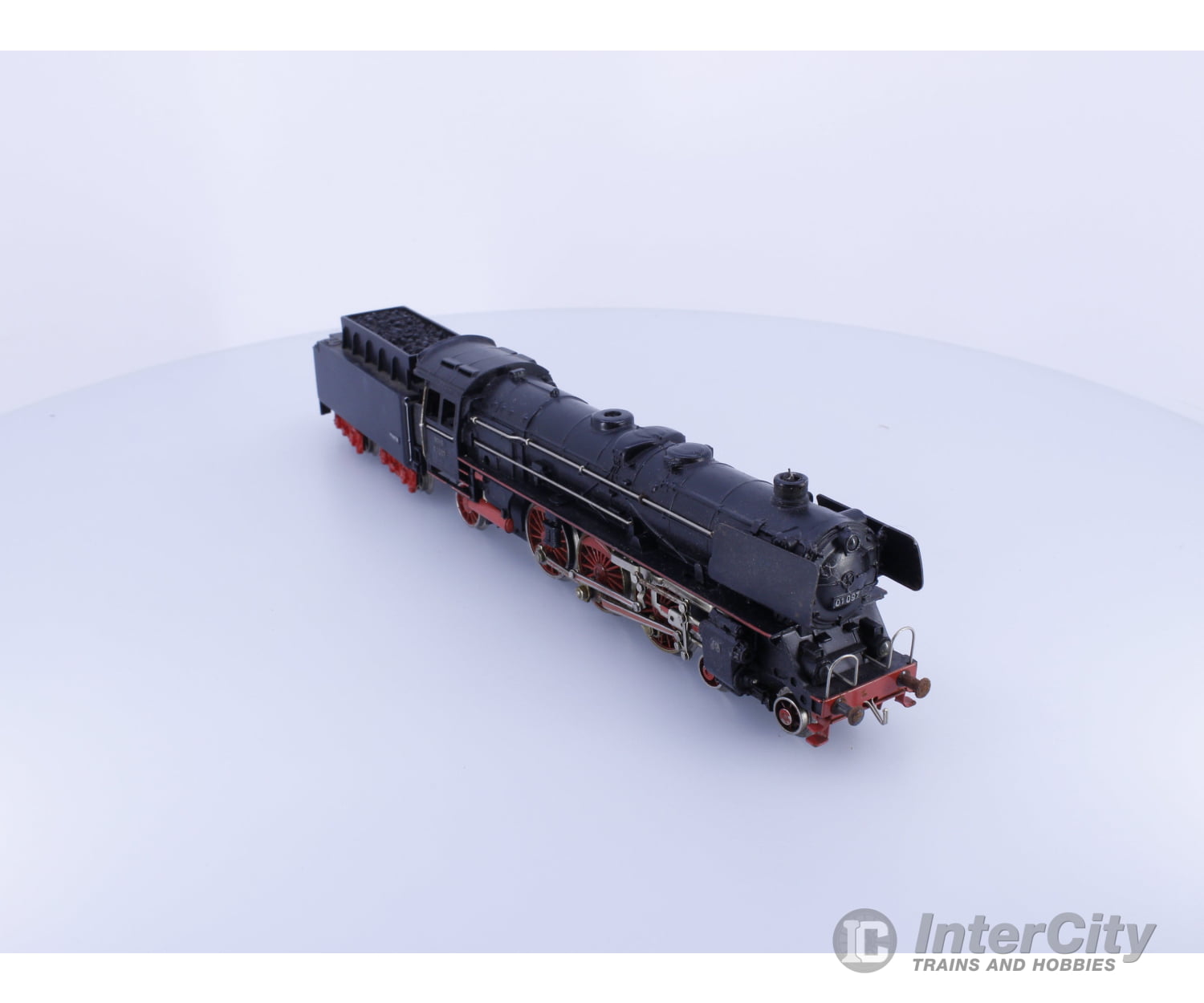 Marklin 3048 HO DB BR01 4-6-2 Steam Locomotive #1 01097 Analog AC European Locomotives