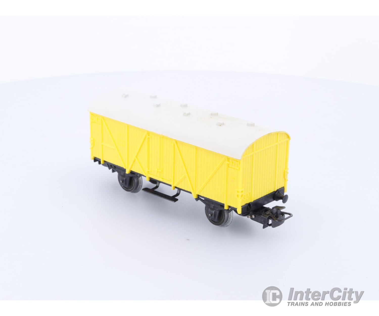 Marklin 327154 HO DB Jamaica Box Car Undecorated 327154 European Freight Cars